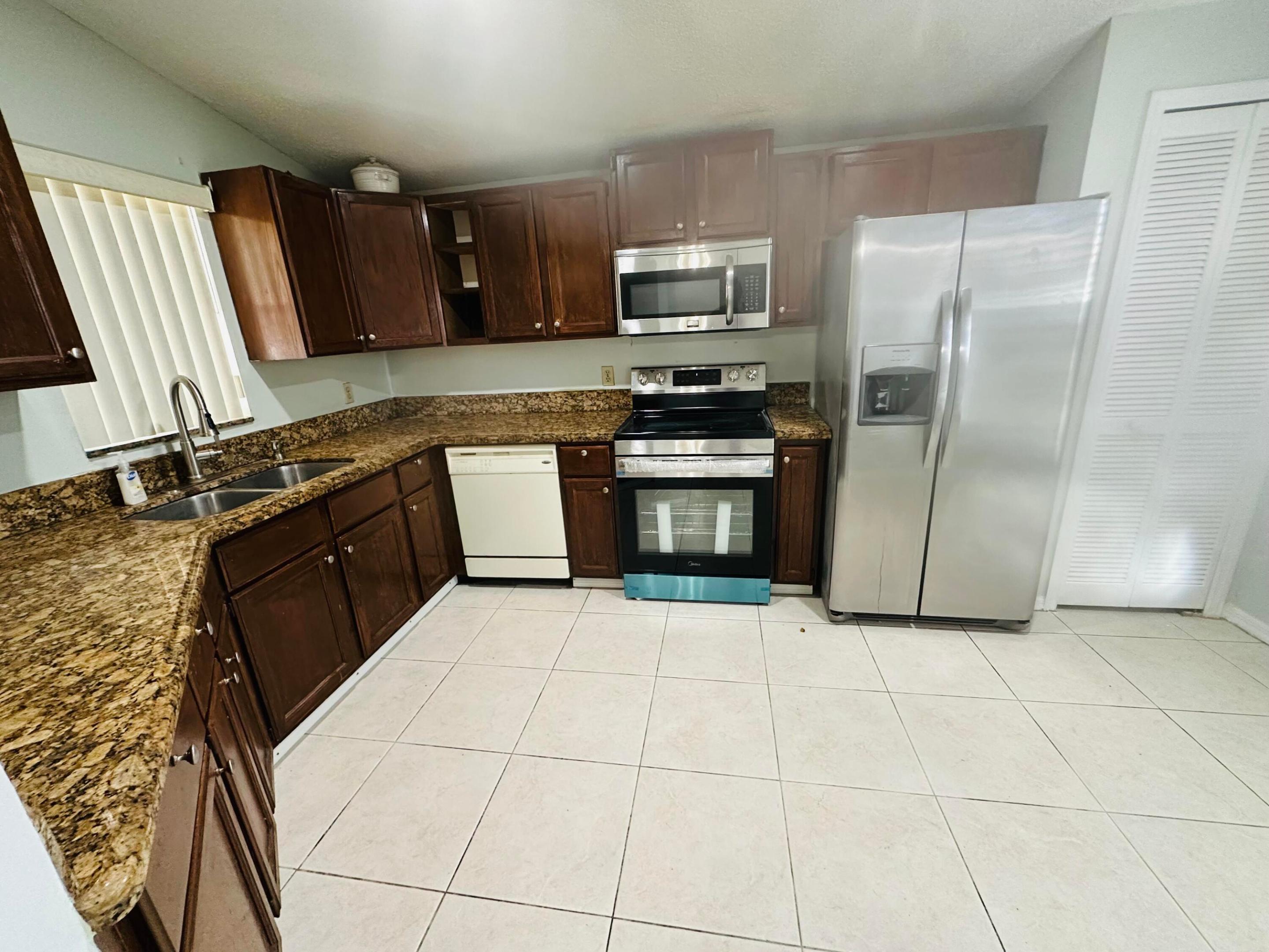 5165 Foxhall Pl, West Palm Beach, FL 33417, West Palm Beach
