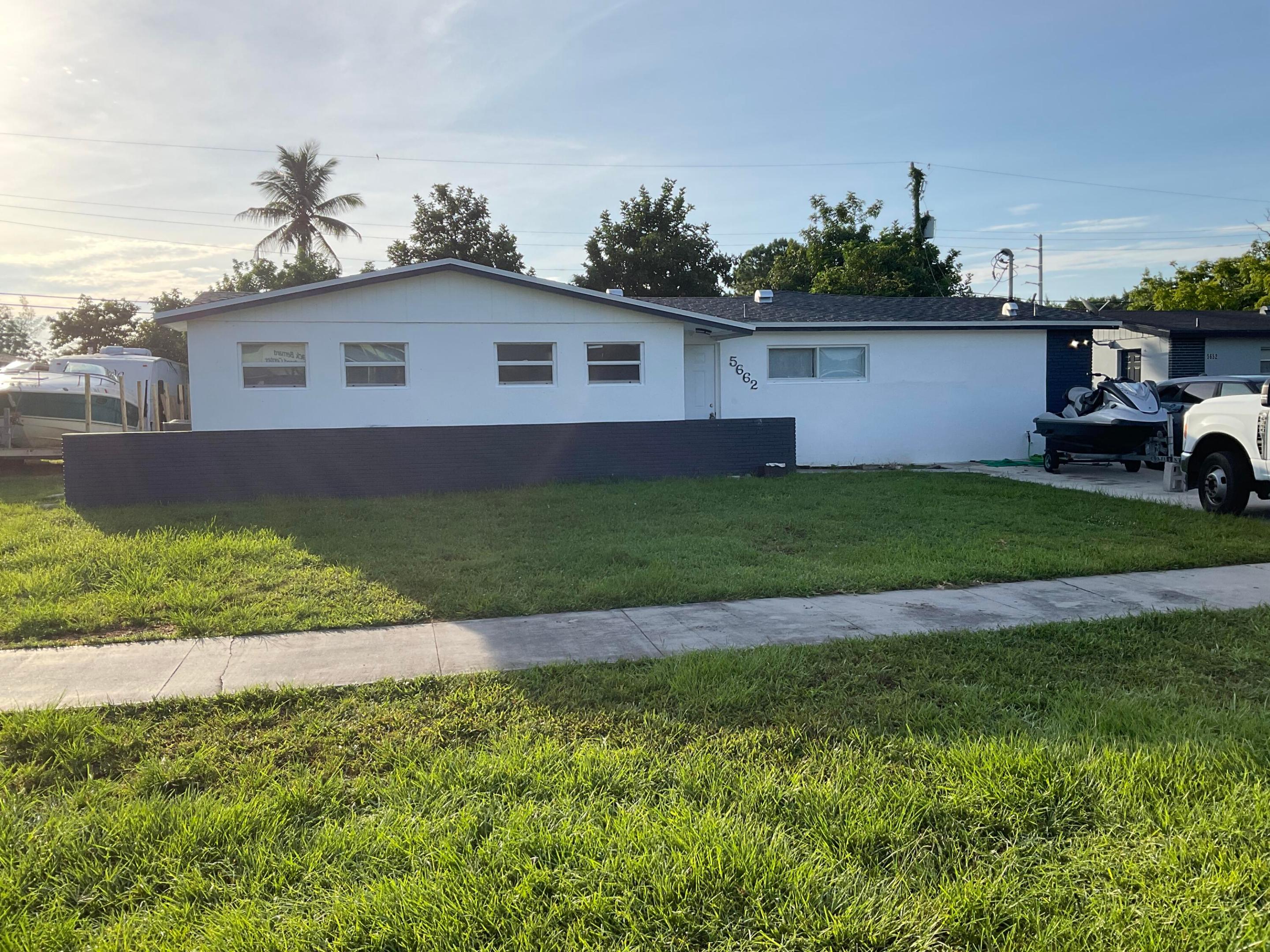 5662 Parke Avenue, West Palm Beach, FL 33407, West Palm Beach