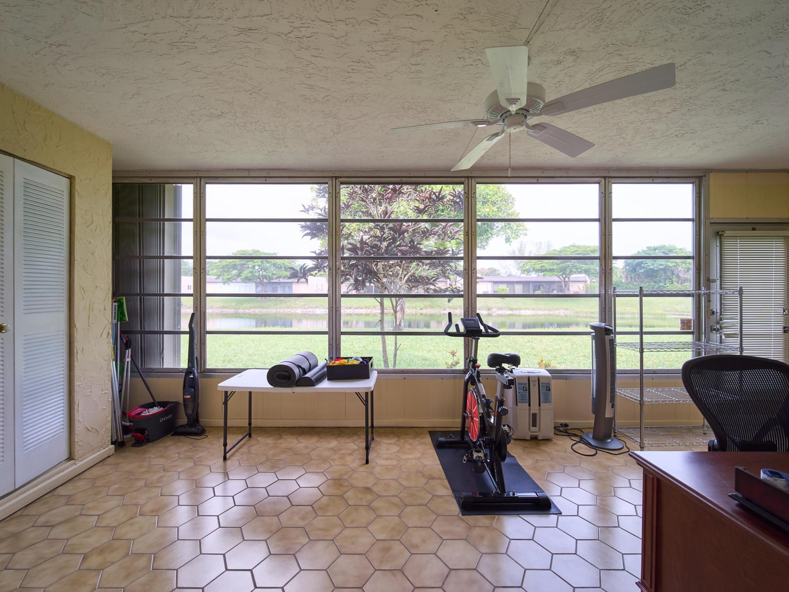 175 Lake Susan Lane, West Palm Beach, FL 33411 photo 8