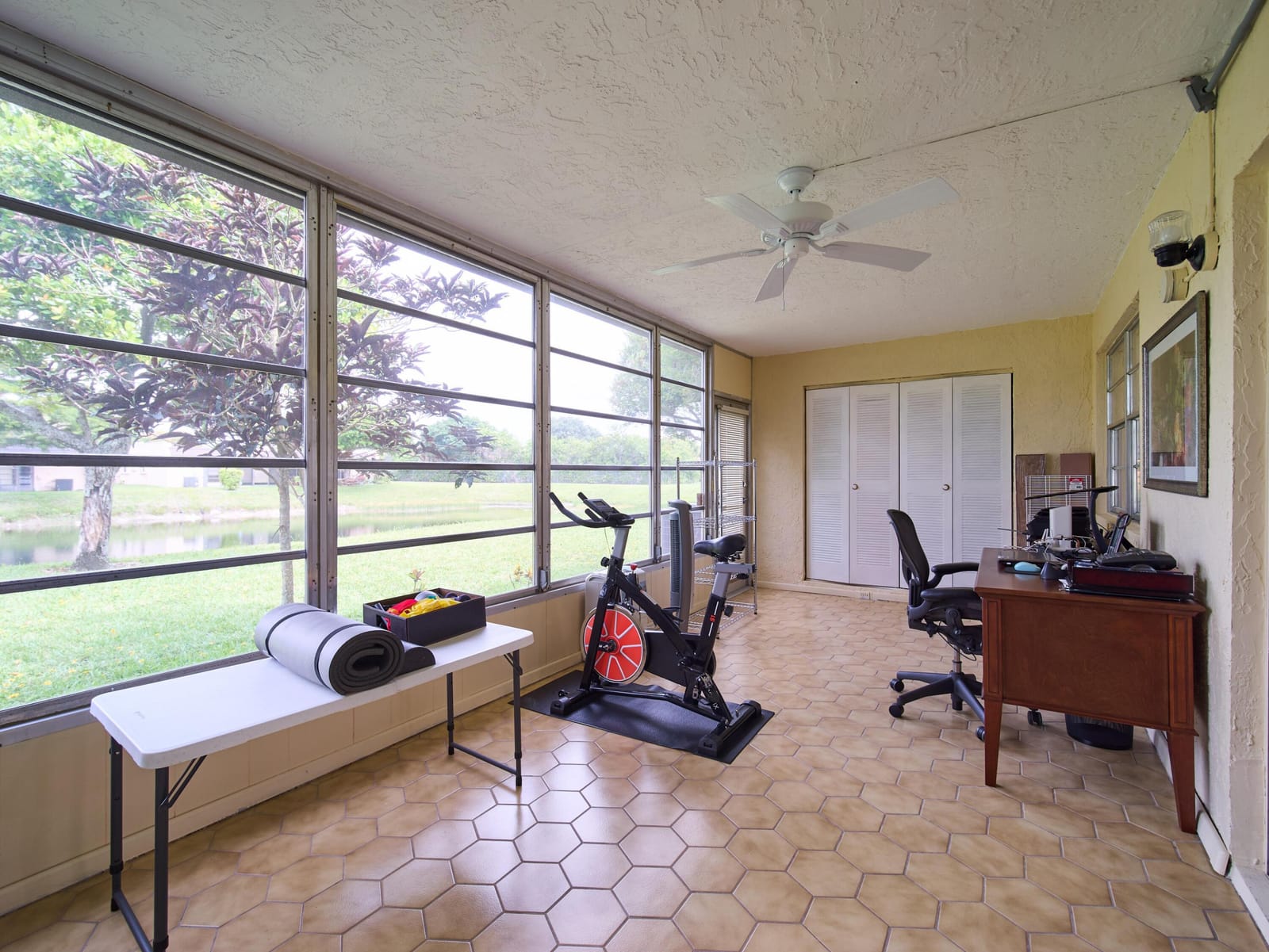 175 Lake Susan Lane, West Palm Beach, FL 33411 photo 9
