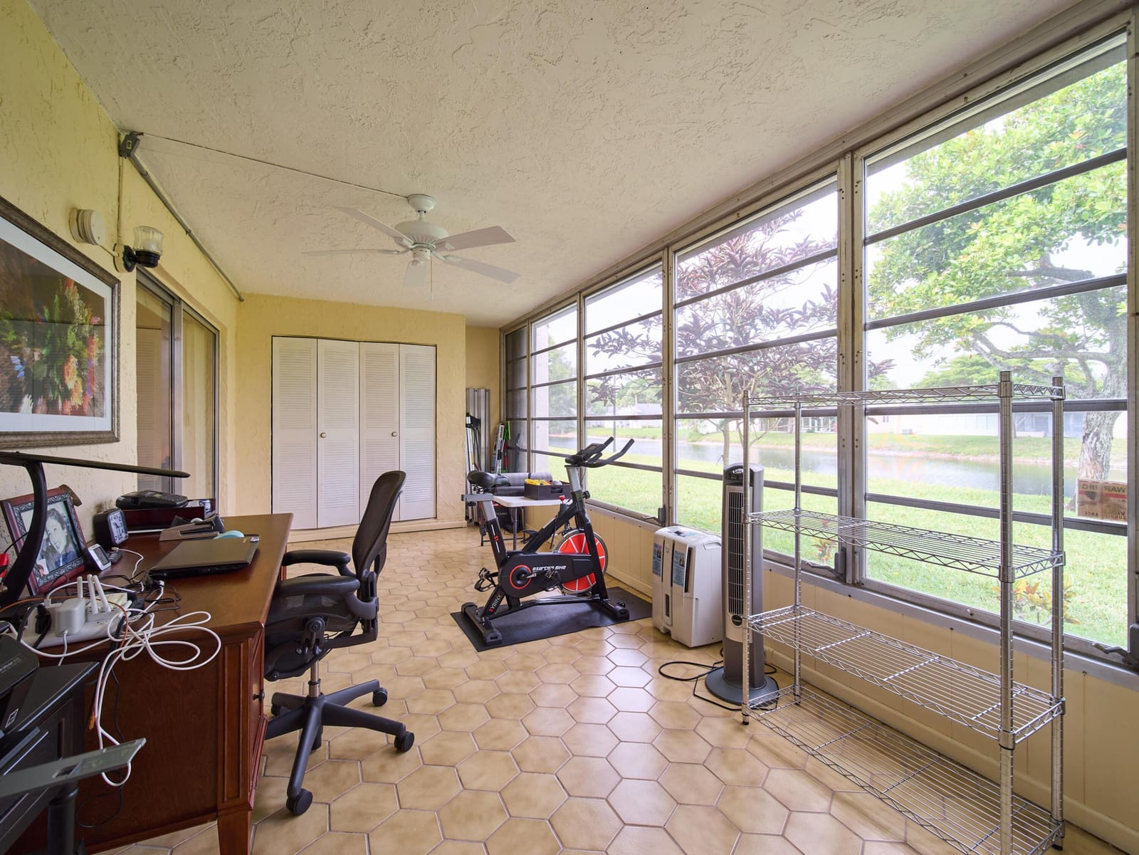 175 Lake Susan Lane, West Palm Beach, FL 33411 photo 10