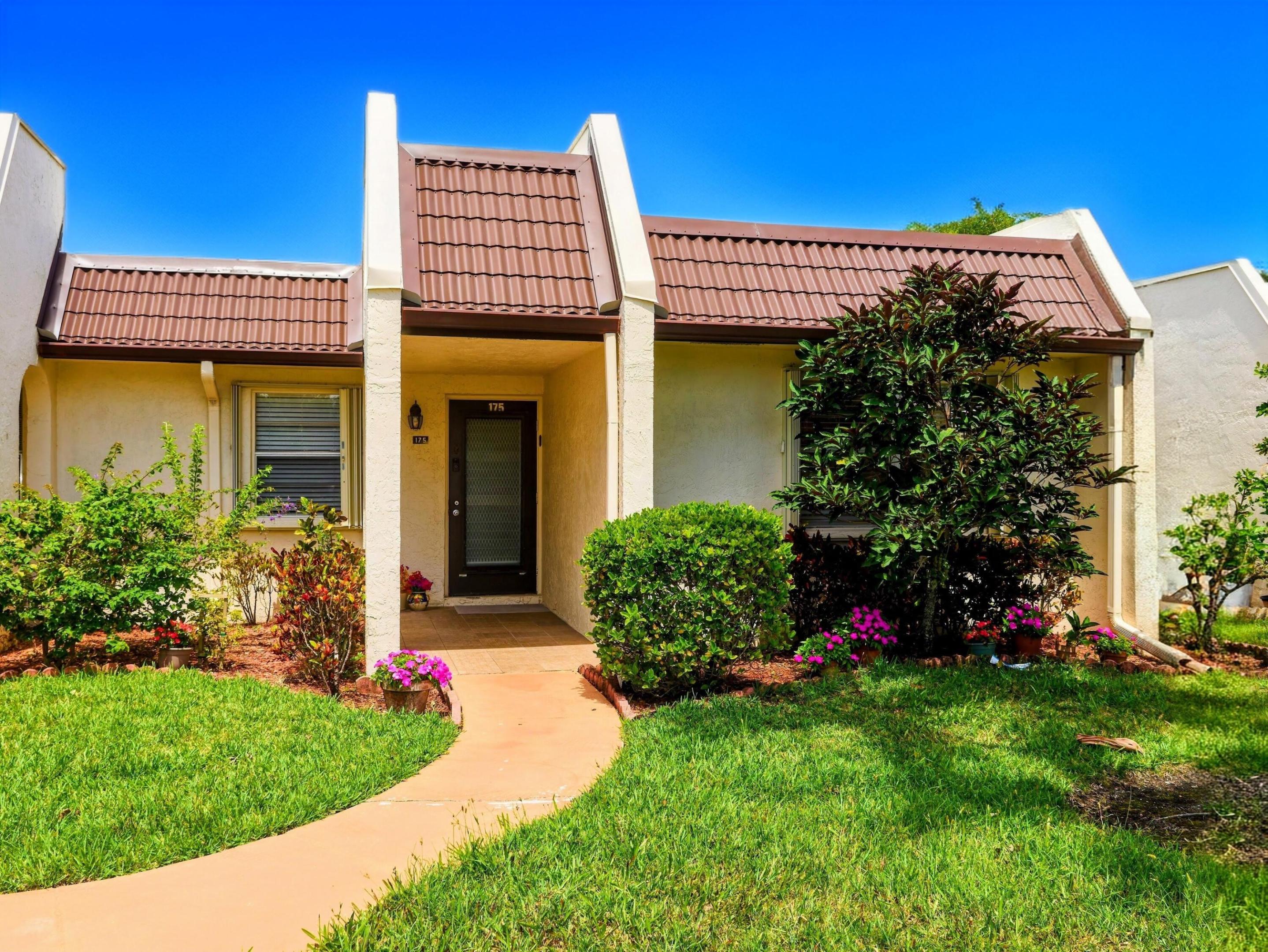 175 Lake Susan Lane, West Palm Beach, FL 33411, West Palm Beach