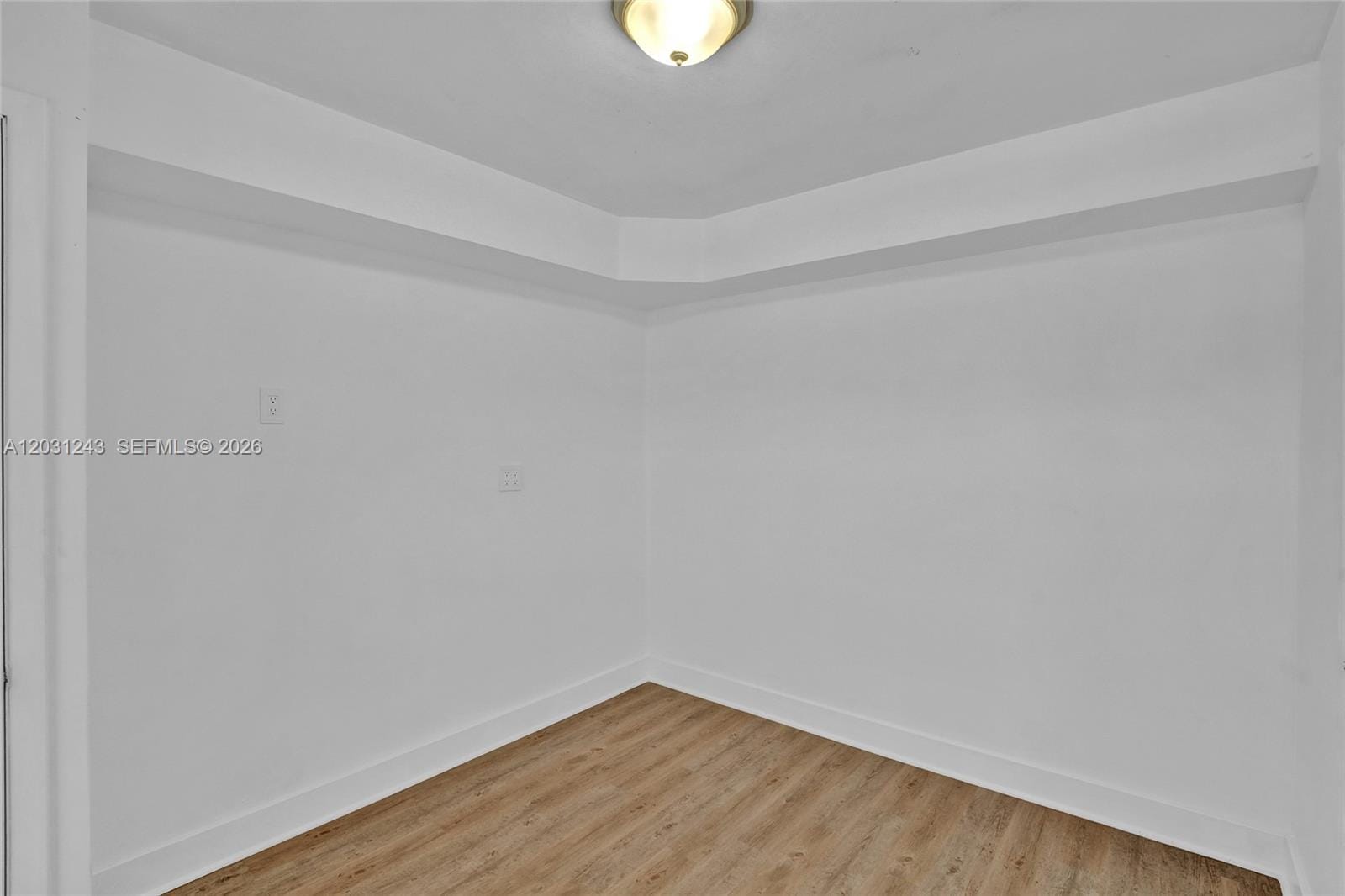 1400 NE 191st Street 343 — photo 11