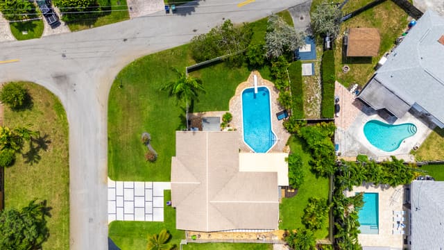 1420 NE 42nd Court, Coral Heights, Oakland Park, FL