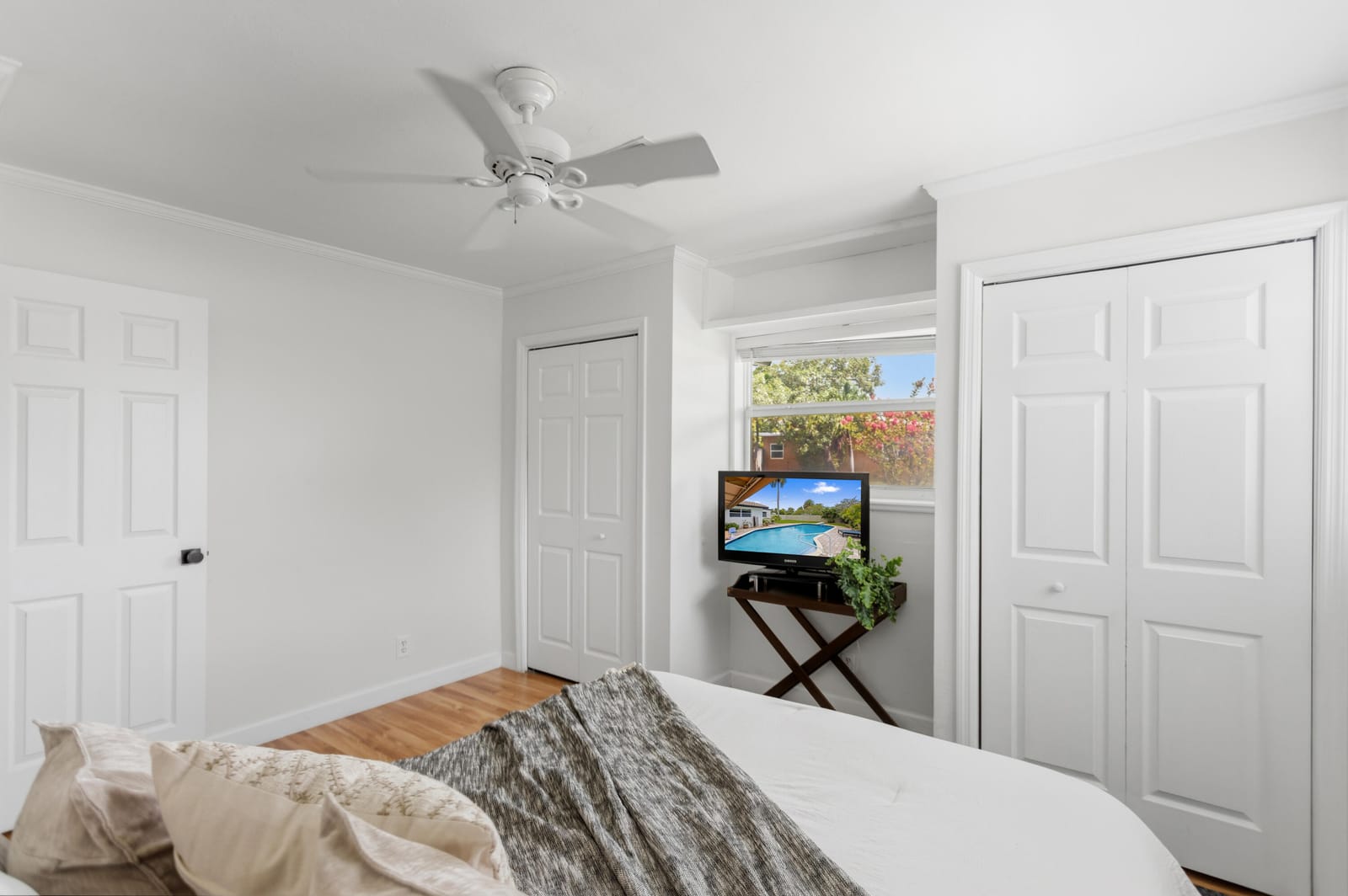 1420 NE 42nd Court, Oakland Park, FL 33334 photo 15
