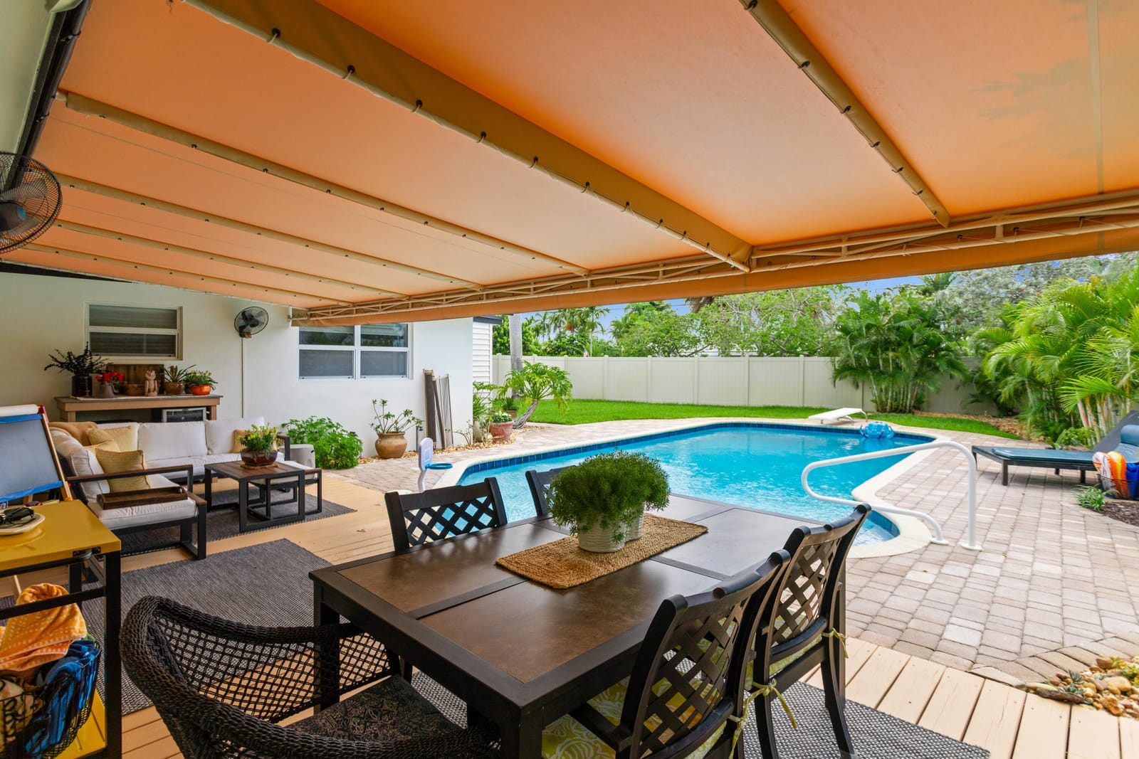 1420 NE 42nd Court, Oakland Park, FL 33334 photo 20
