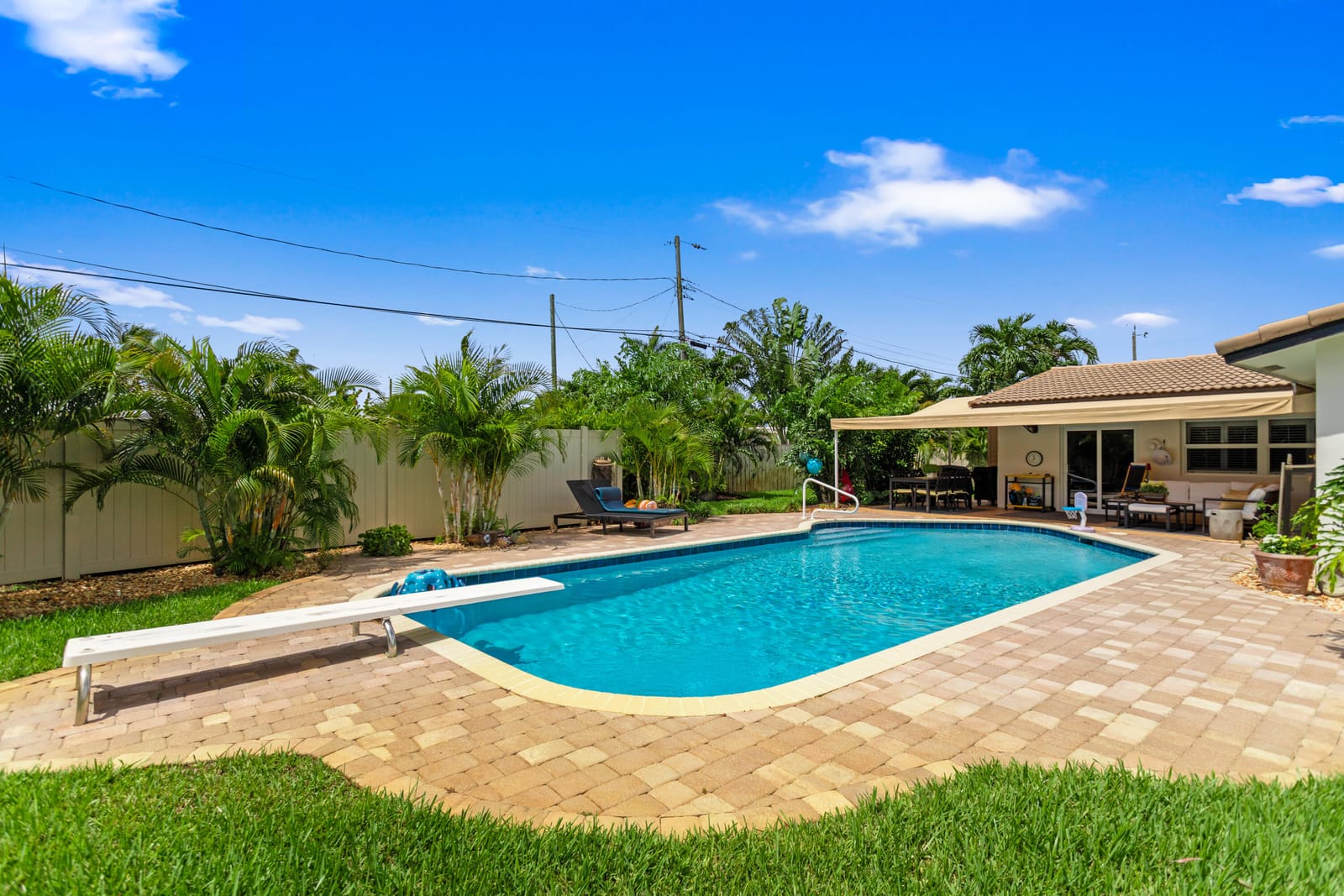 1420 NE 42nd Court, Oakland Park, FL 33334 photo 21