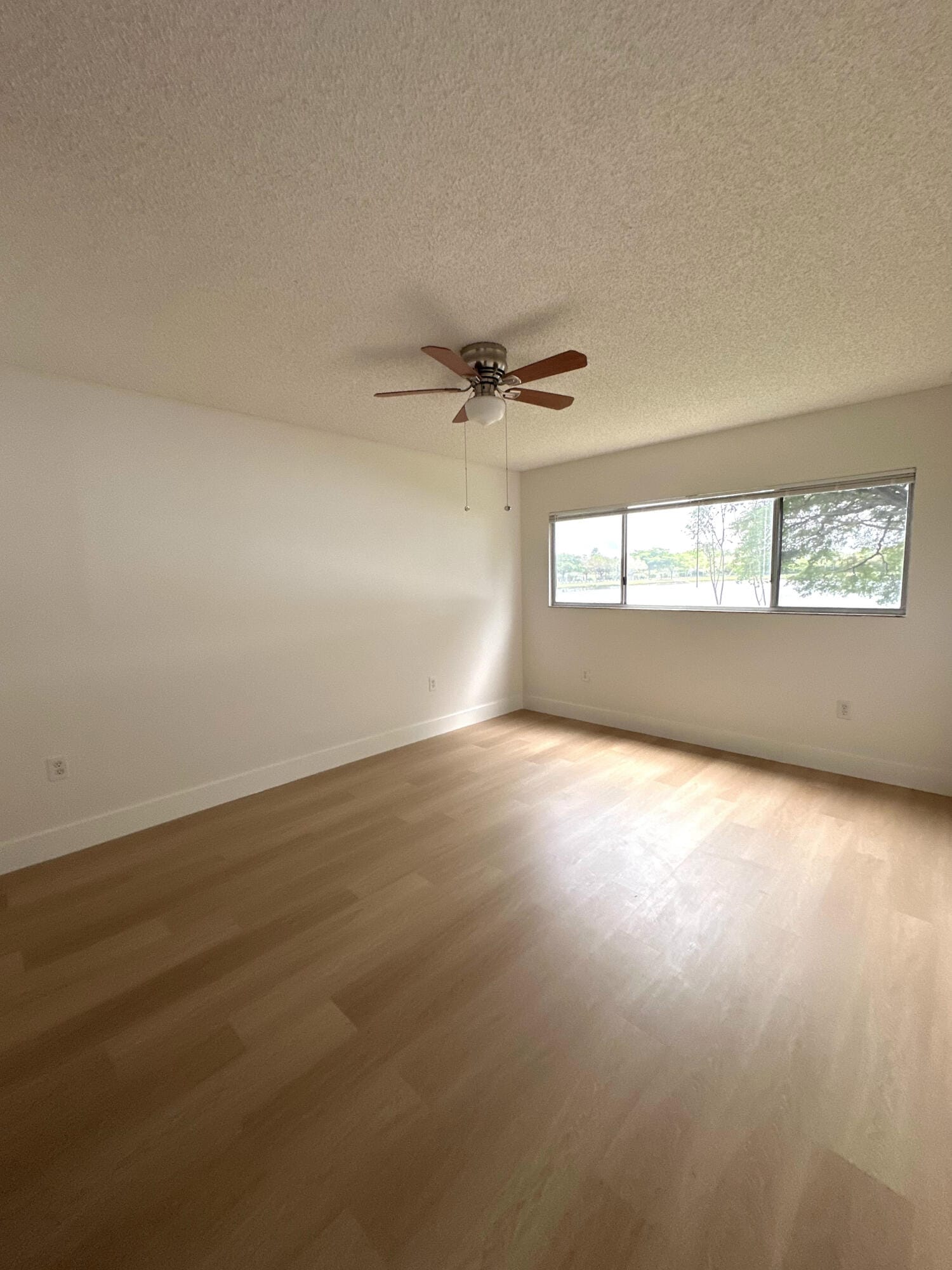 1400 SW 137 Avenue 107f, Pembroke Pines, FL 33027 photo 10