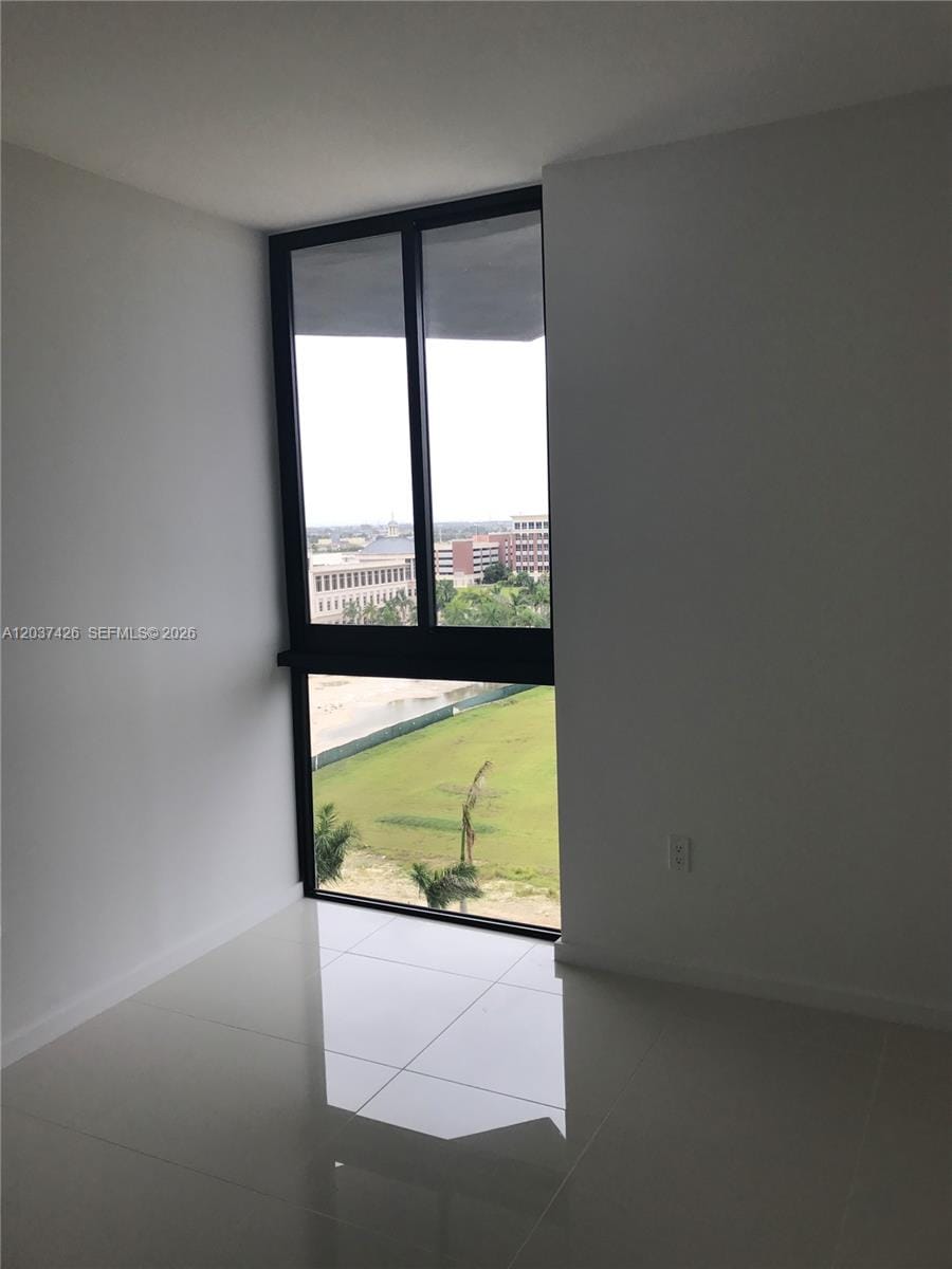 5300 NW 85 Avenue 703 — photo 11