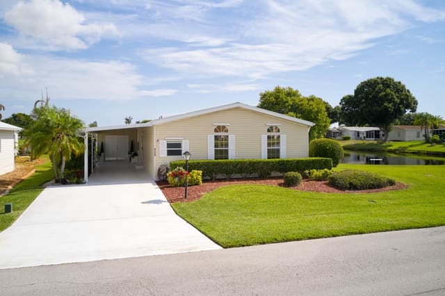 8126 Meadowlark Lane, The Preserve At Savanna Club, Port St. Lucie, FL