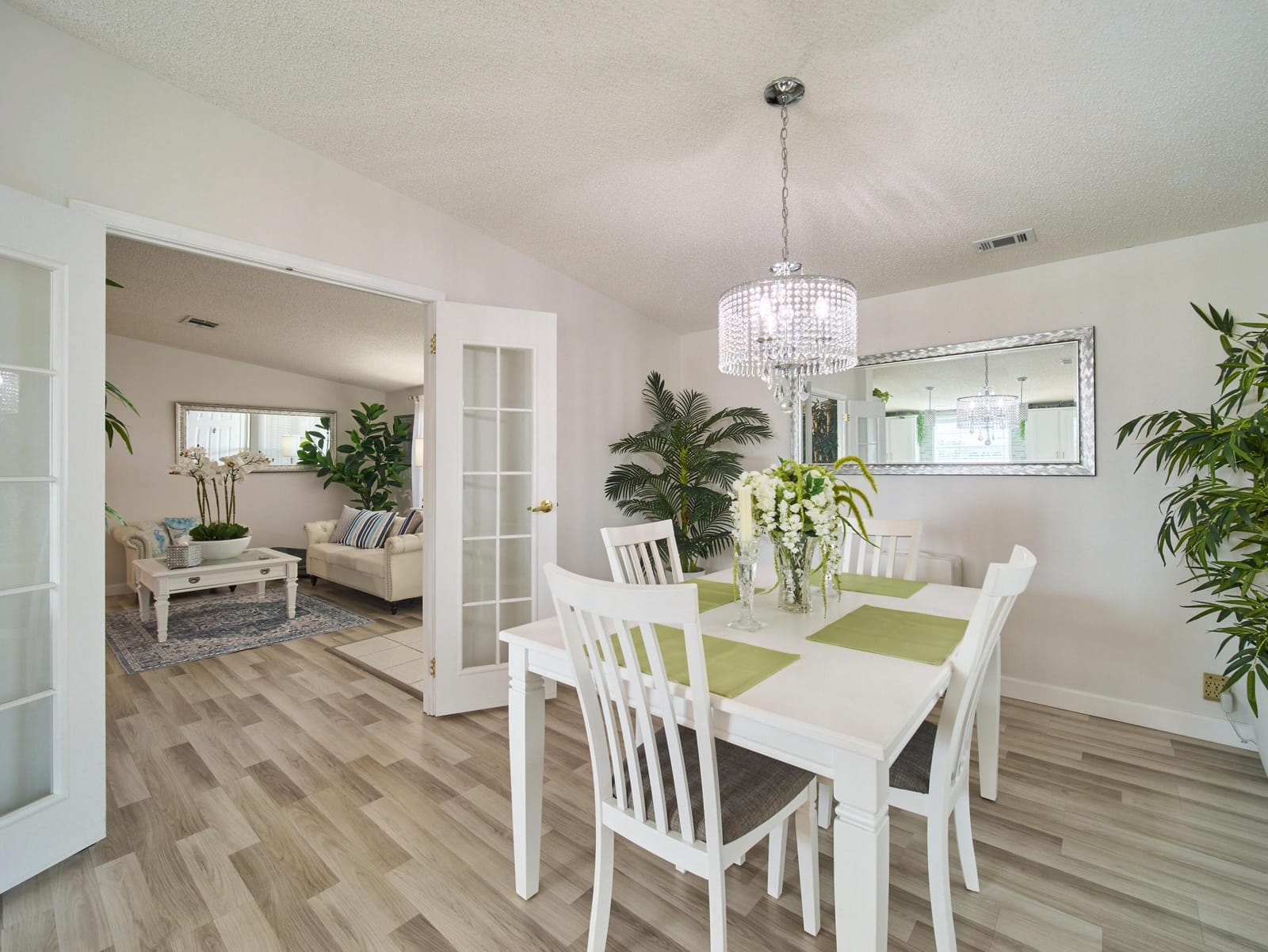 8126 Meadowlark Lane — photo 5