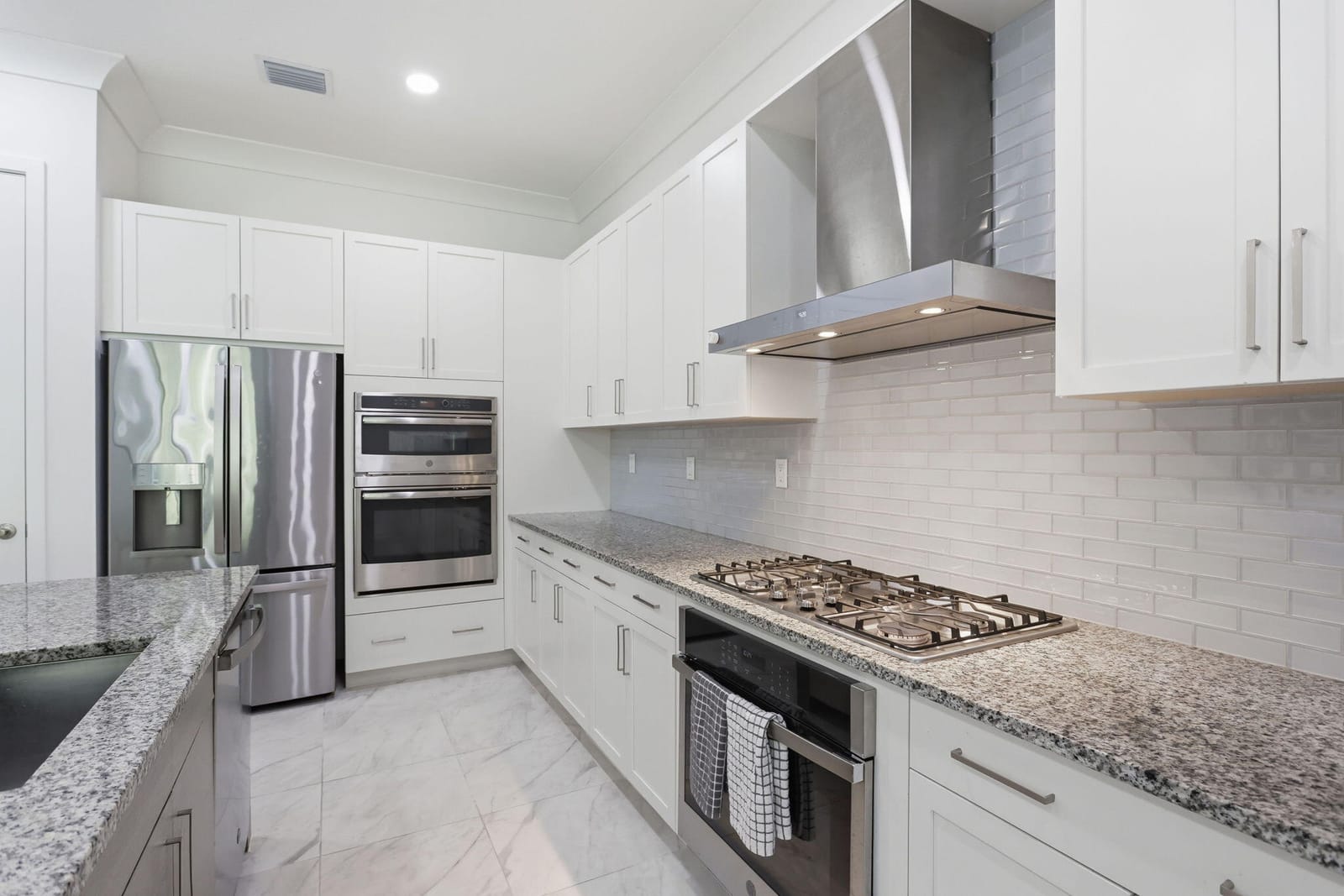 8544 Apple Falls Lane, Boca Raton, FL 33496 photo 15