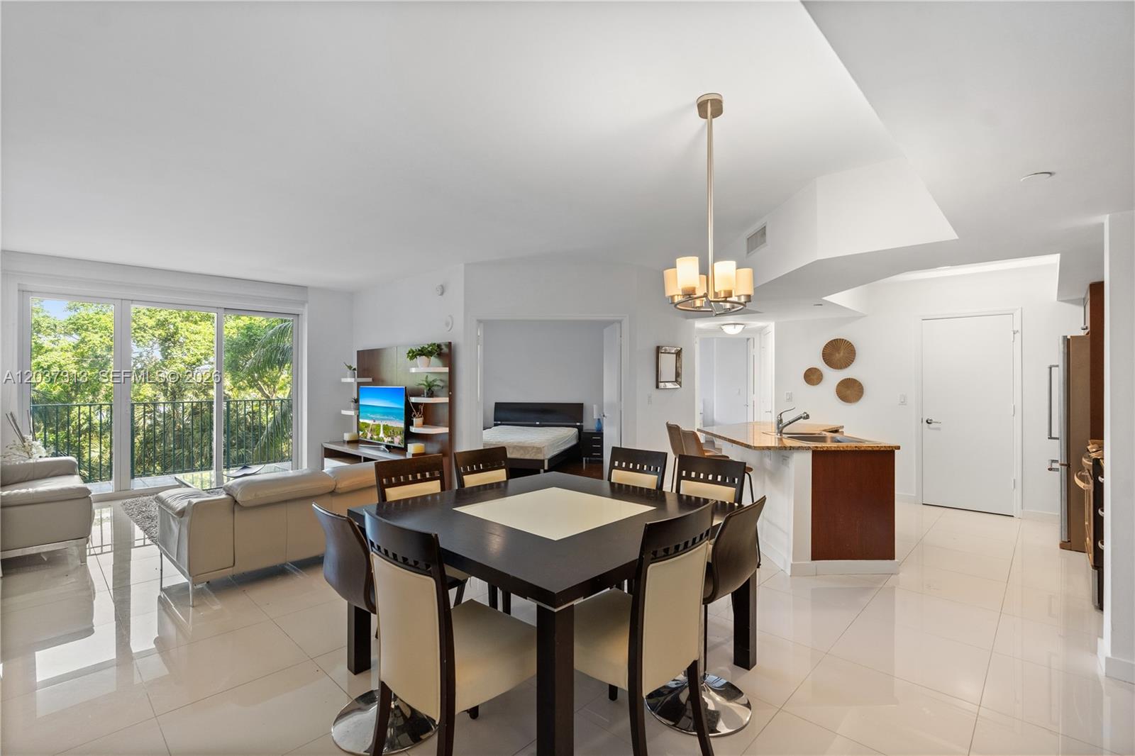 20000 E Country Club Drive 306, Aventura, FL 33180, Aventura