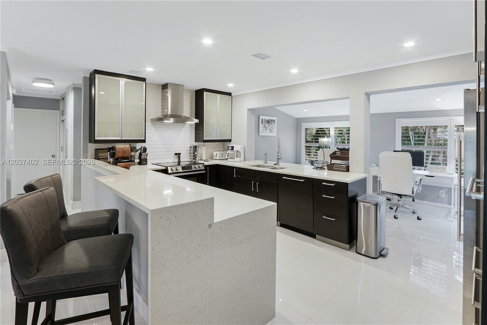 424 NE 27th Drive, Wilton Manors, FL 33334, Wilton Manors
