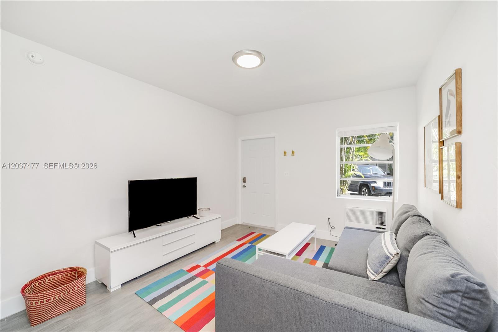 770 NE 123rd Street 24, North Miami, FL 33161, North Miami