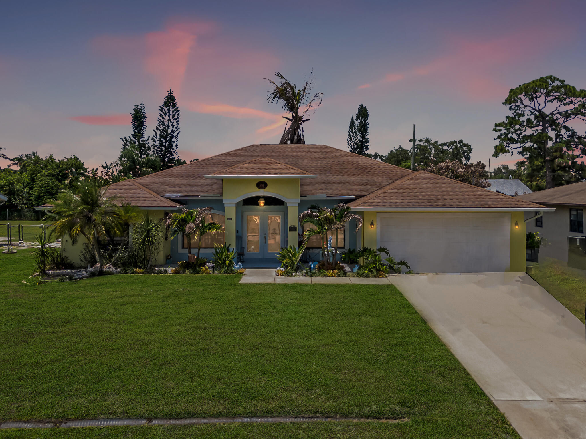 591 SE Chapman Avenue, Port St. Lucie, FL 34984, Port St Lucie