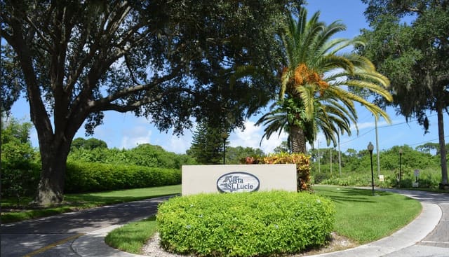 9 Lake Vista Trail 101, Port St. Lucie, FL 34952