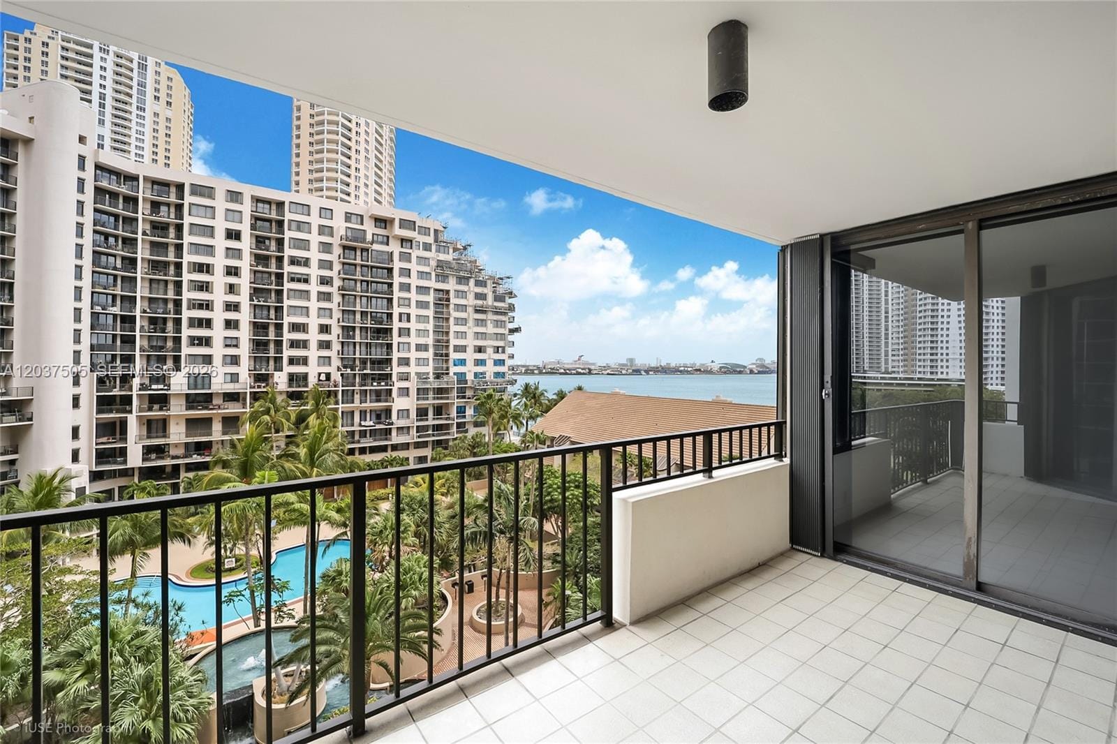 520 Brickell Key Drive A802 — photo 3
