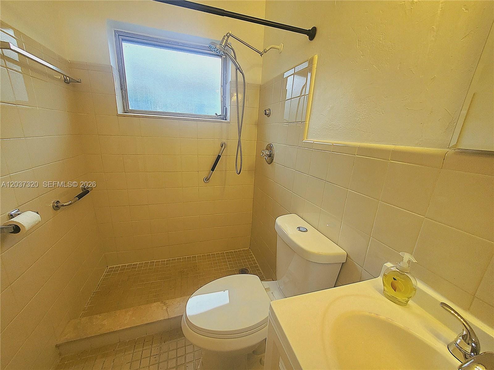 1990 NE 181st Street, North Miami Beach, FL 33162 photo 13