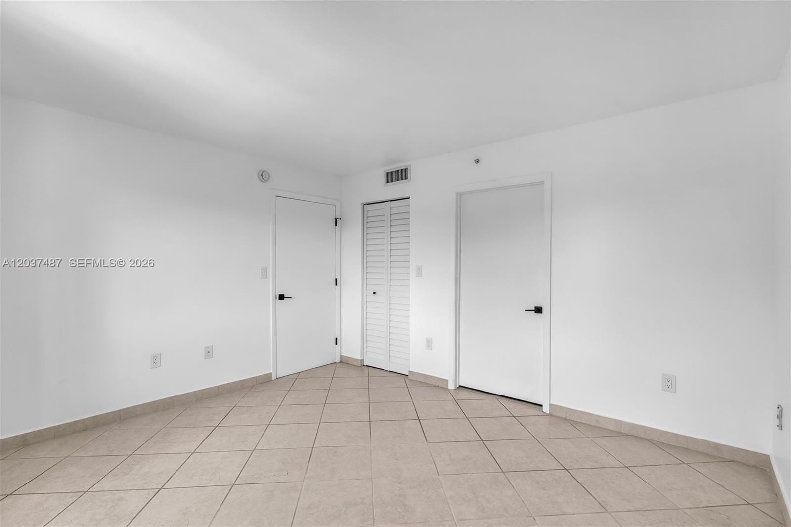 1401 Bay Road 409, Miami Beach, FL 33139 photo 13