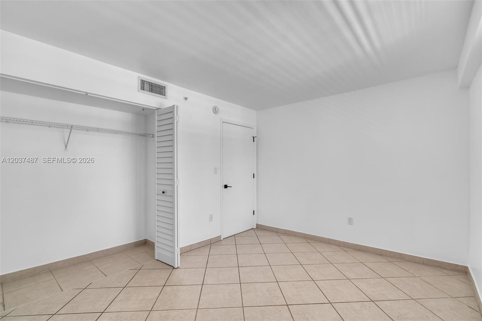 1401 Bay Road 409, Miami Beach, FL 33139 photo 17