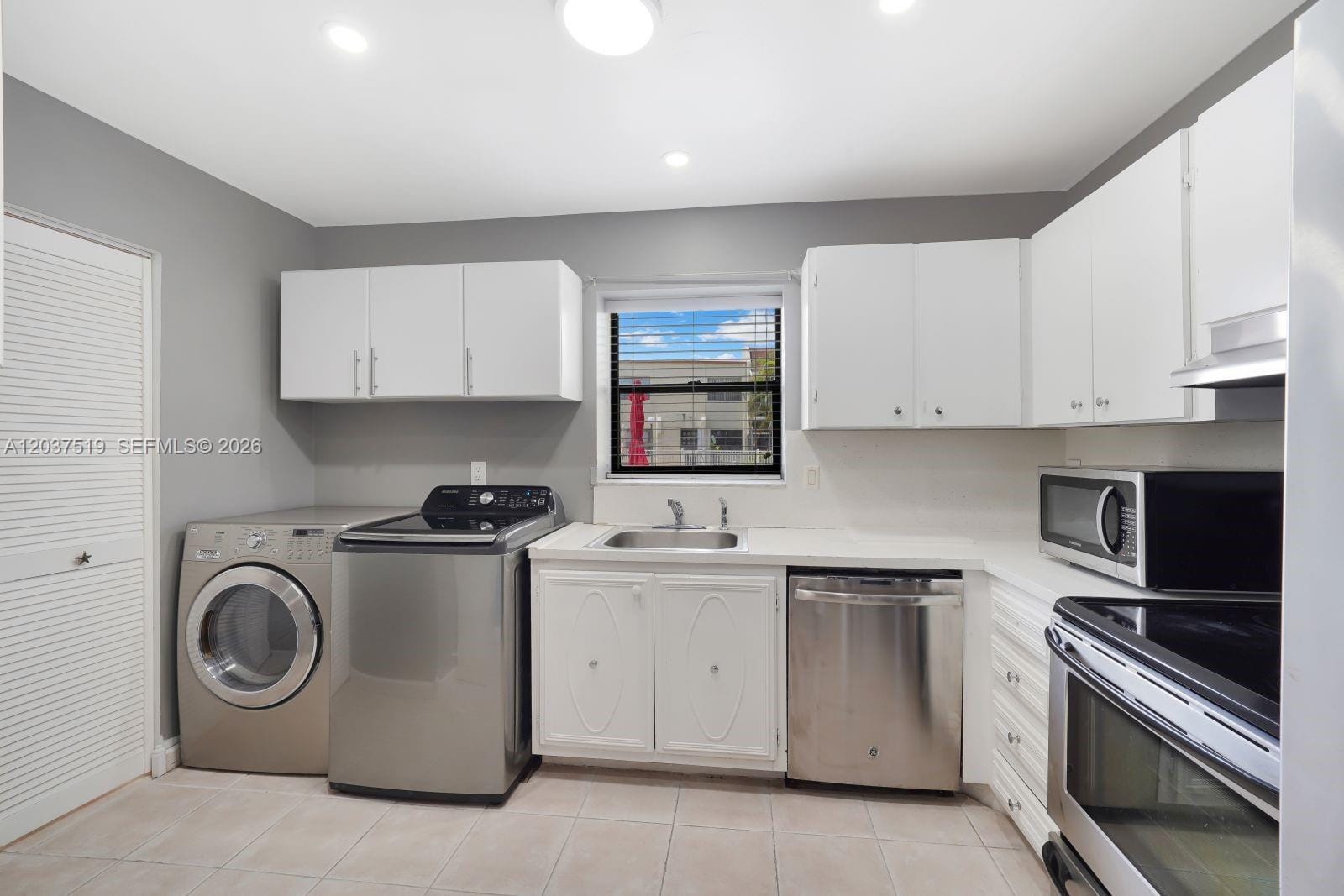 301 N Pine Island Road 165, Plantation, FL 33324 photo 13