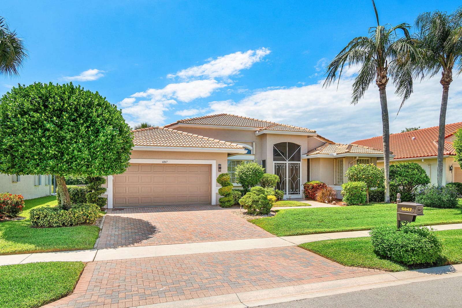 6847 W Liseron, Boynton Beach, FL 33437 photo 2