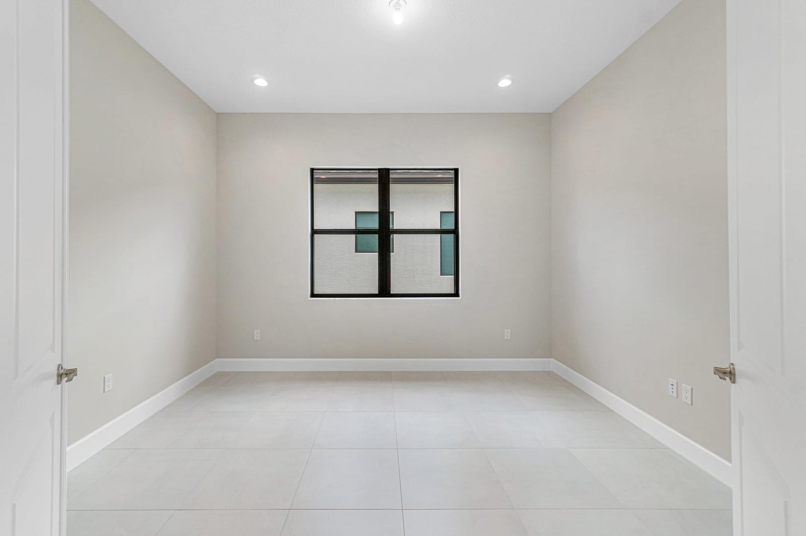 11650 Clever Cardinal Court, Boynton Beach, FL 33473 photo 15