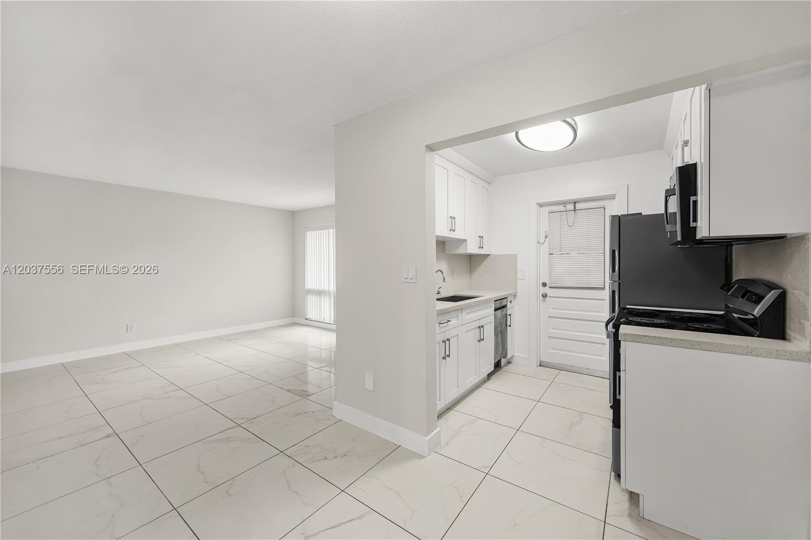 5141 Hollywood Boulevard 206, Hollywood, FL 33021, Hollywood