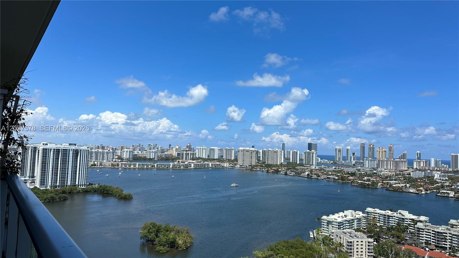 16385 Biscayne Boulevard 3019, North Miami Beach, FL 33160, North Miami Beach
