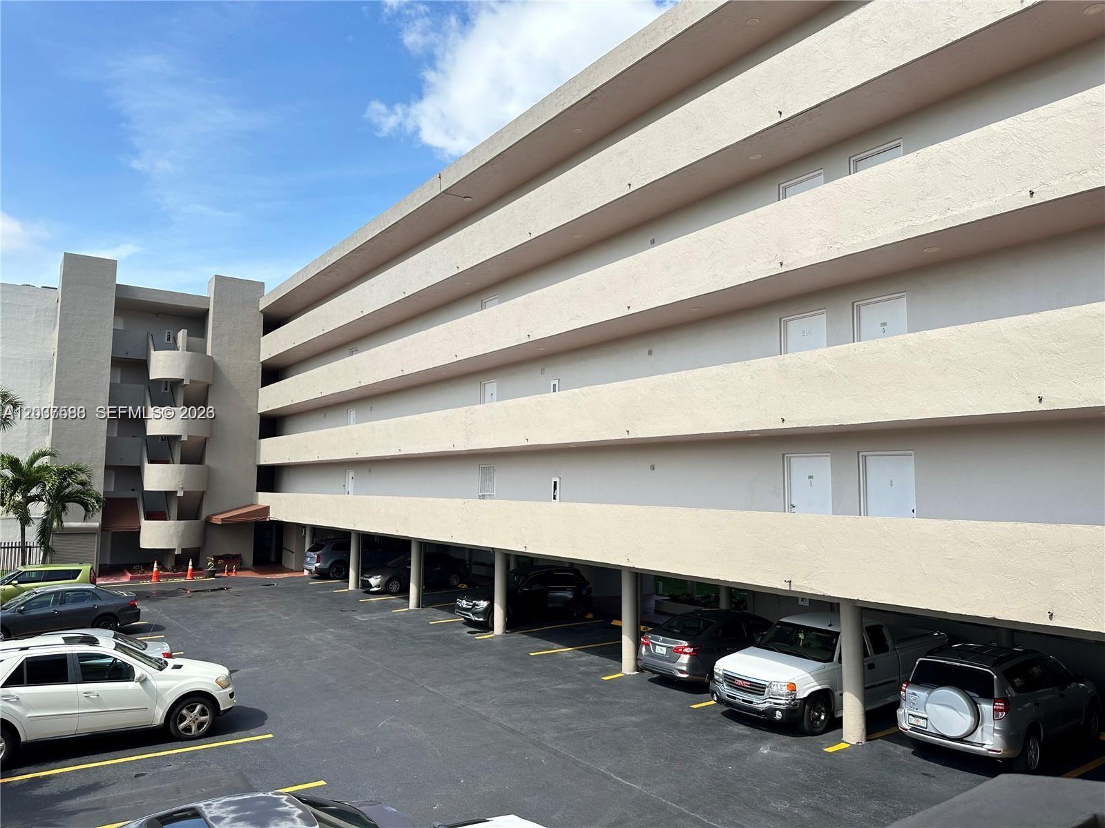 802 NW 87th Avenue 315, Miami, FL 33172, Miami