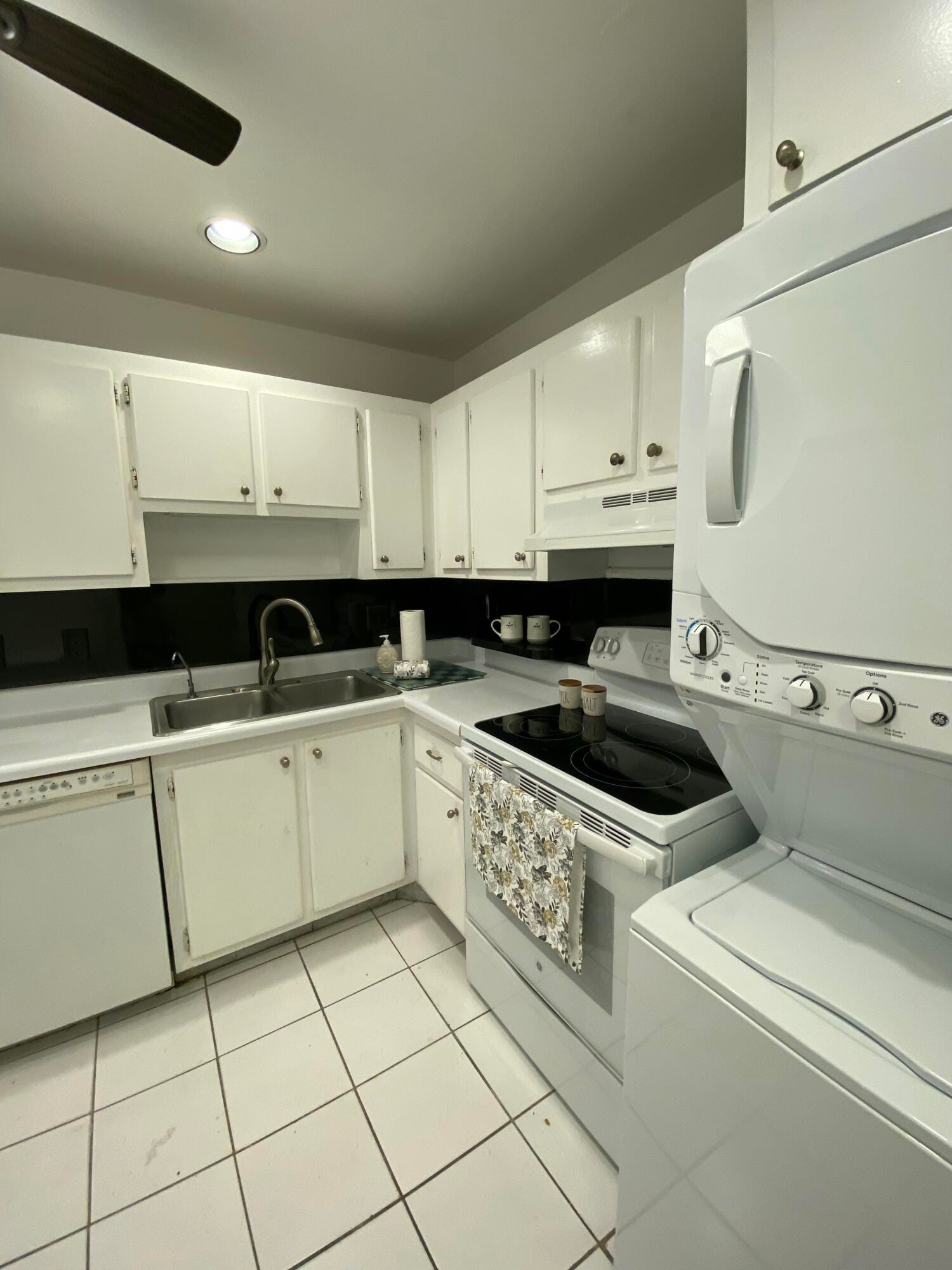 4110 Tivoli Court 103 — photo 5