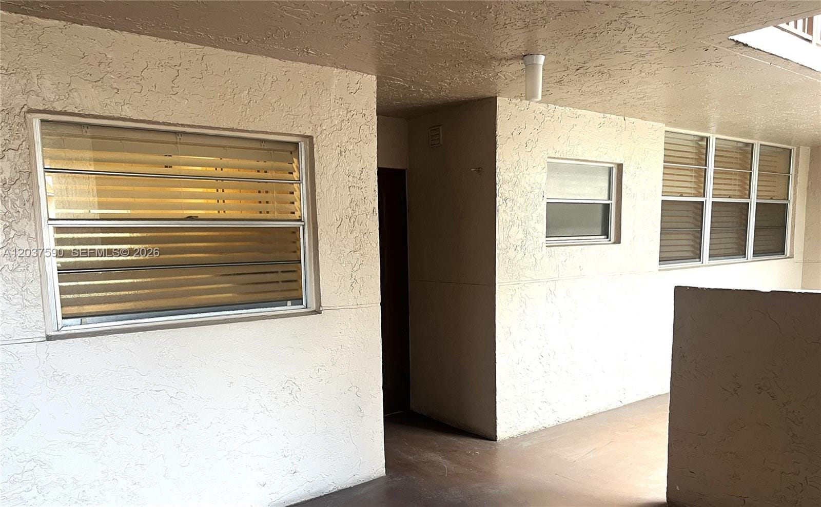 9531 Seagrape Drive 305 — photo 2
