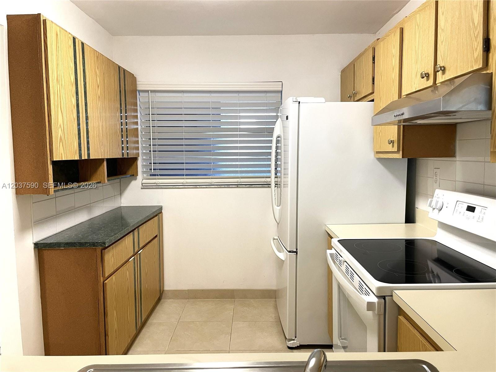 9531 Seagrape Drive 305 — photo 11