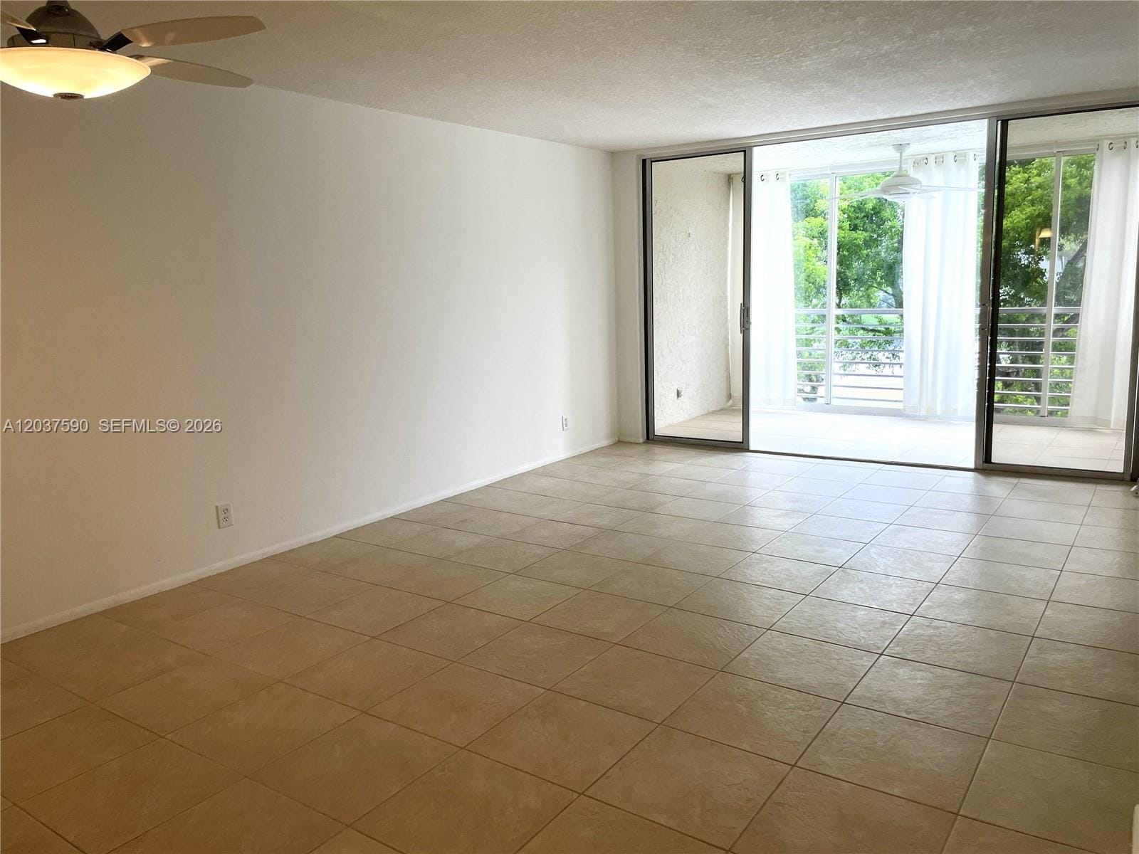 9531 Seagrape Drive 305 — photo 6