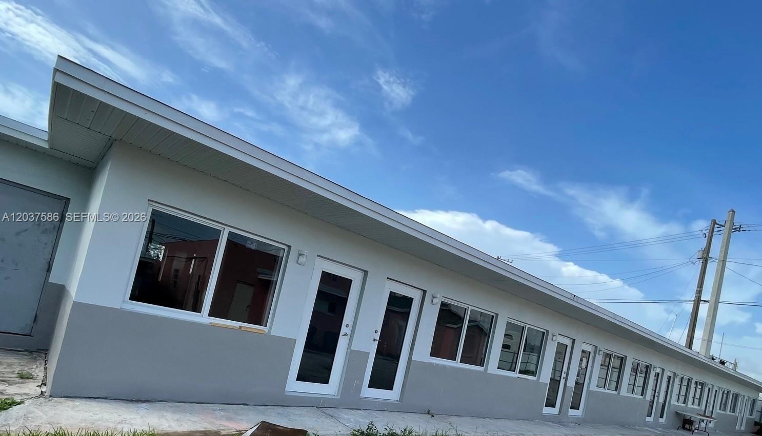 2196 Ali Baba Avenue 6, Opa-Locka, FL 33054, Opa Locka