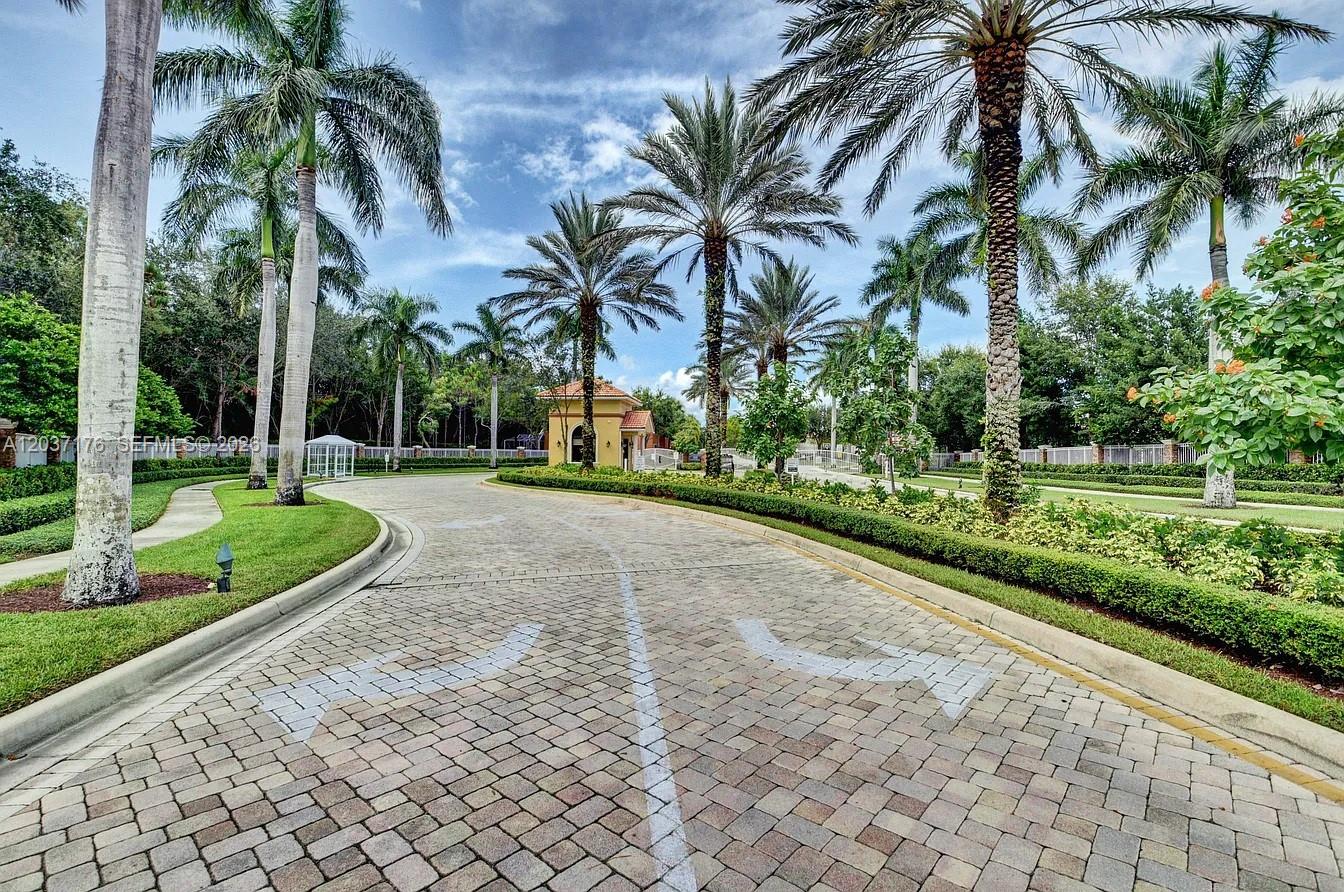 12166 Colony Preserve Drive — photo 4