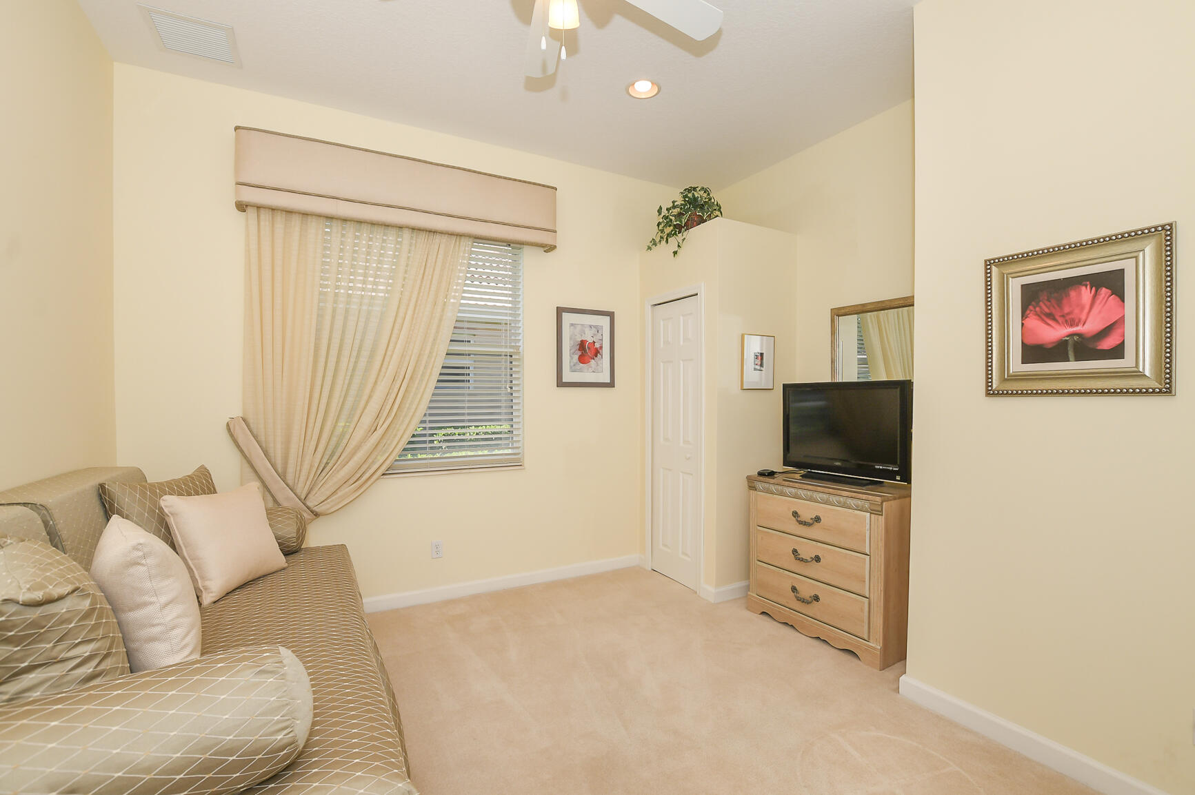 8825 Champions Way — photo 10