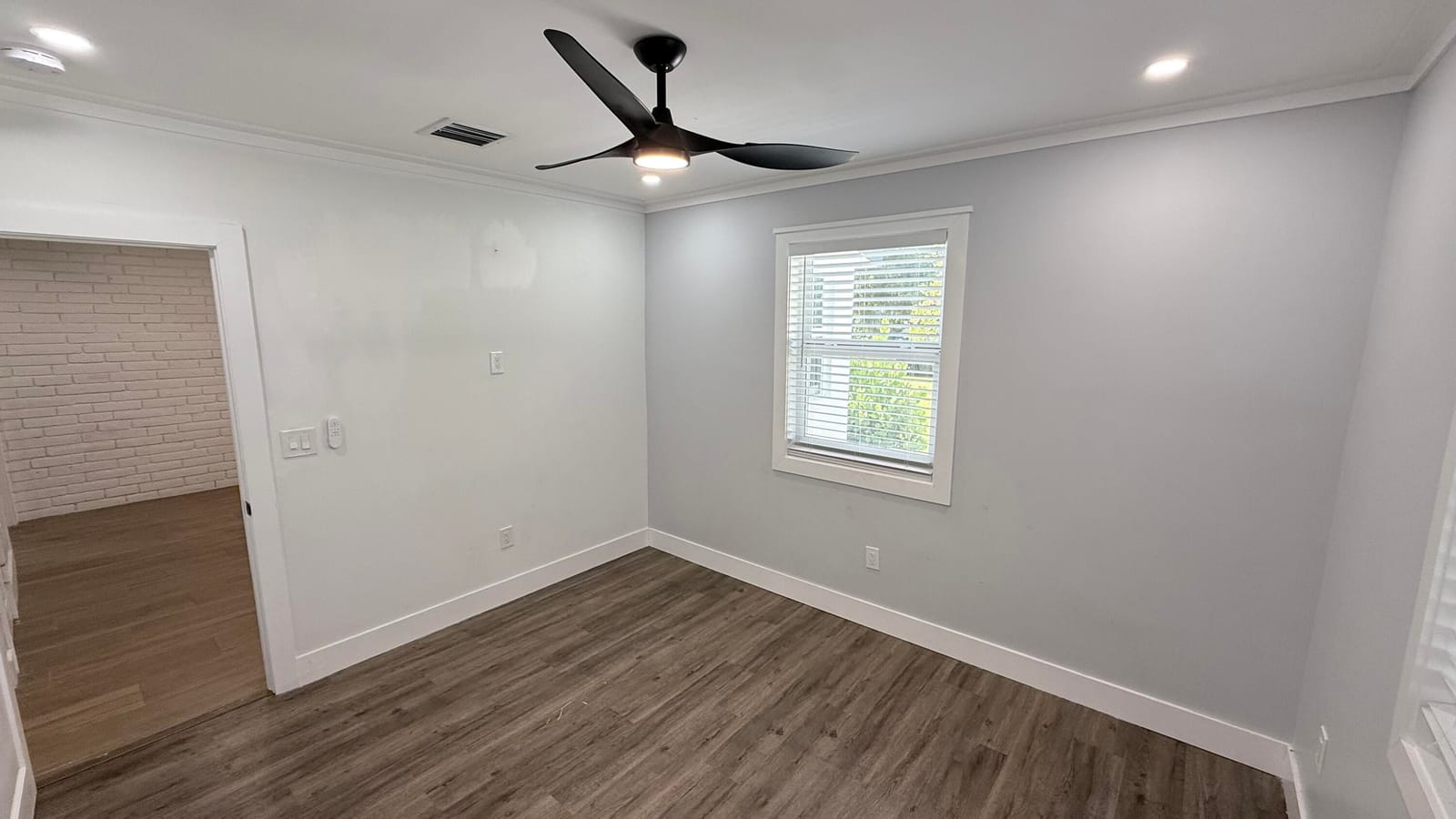 118 SW 7th Street — photo 10