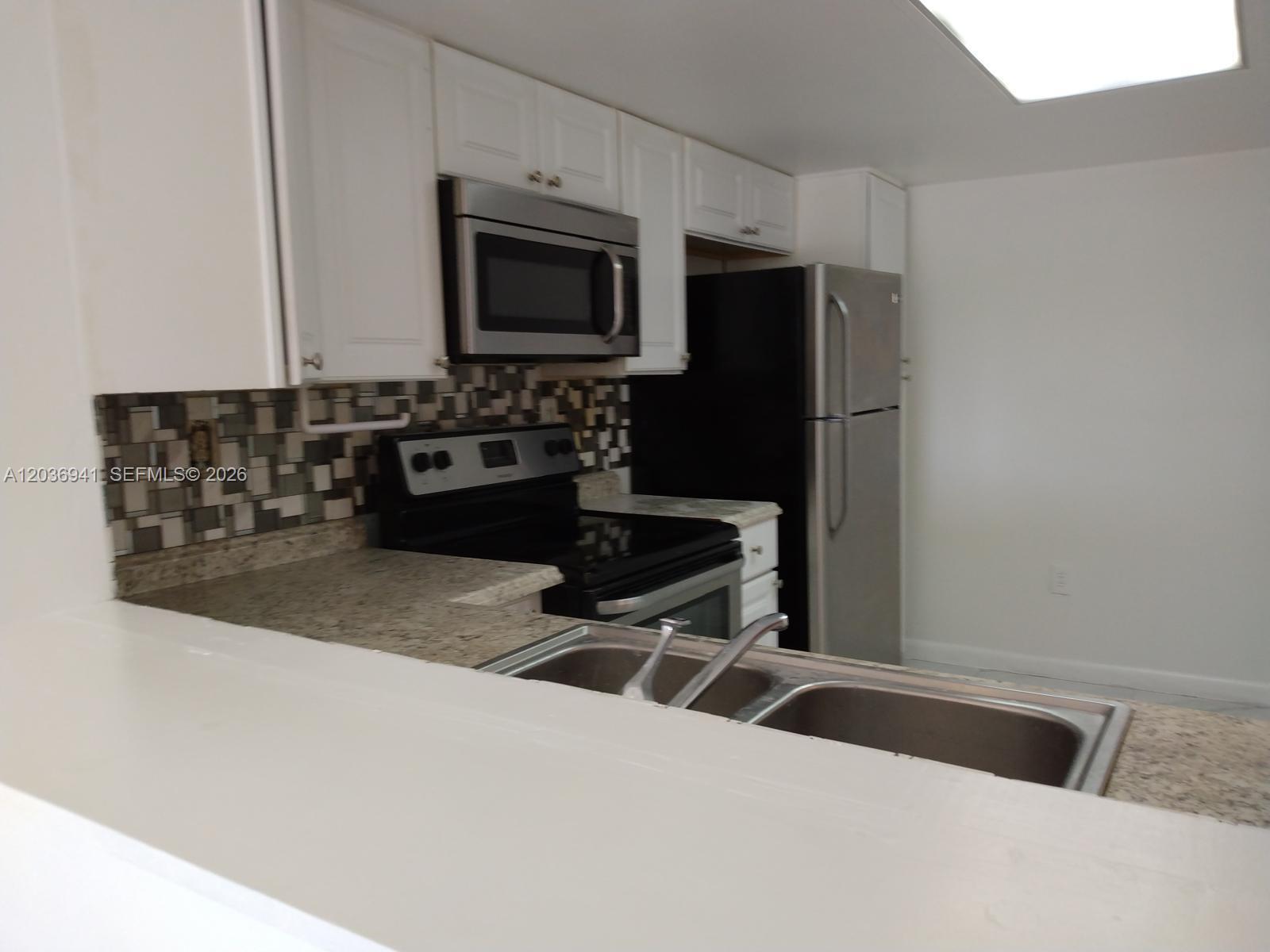 805 SW 113th Way 805, Pembroke Pines, FL 33025, Pembroke Pines