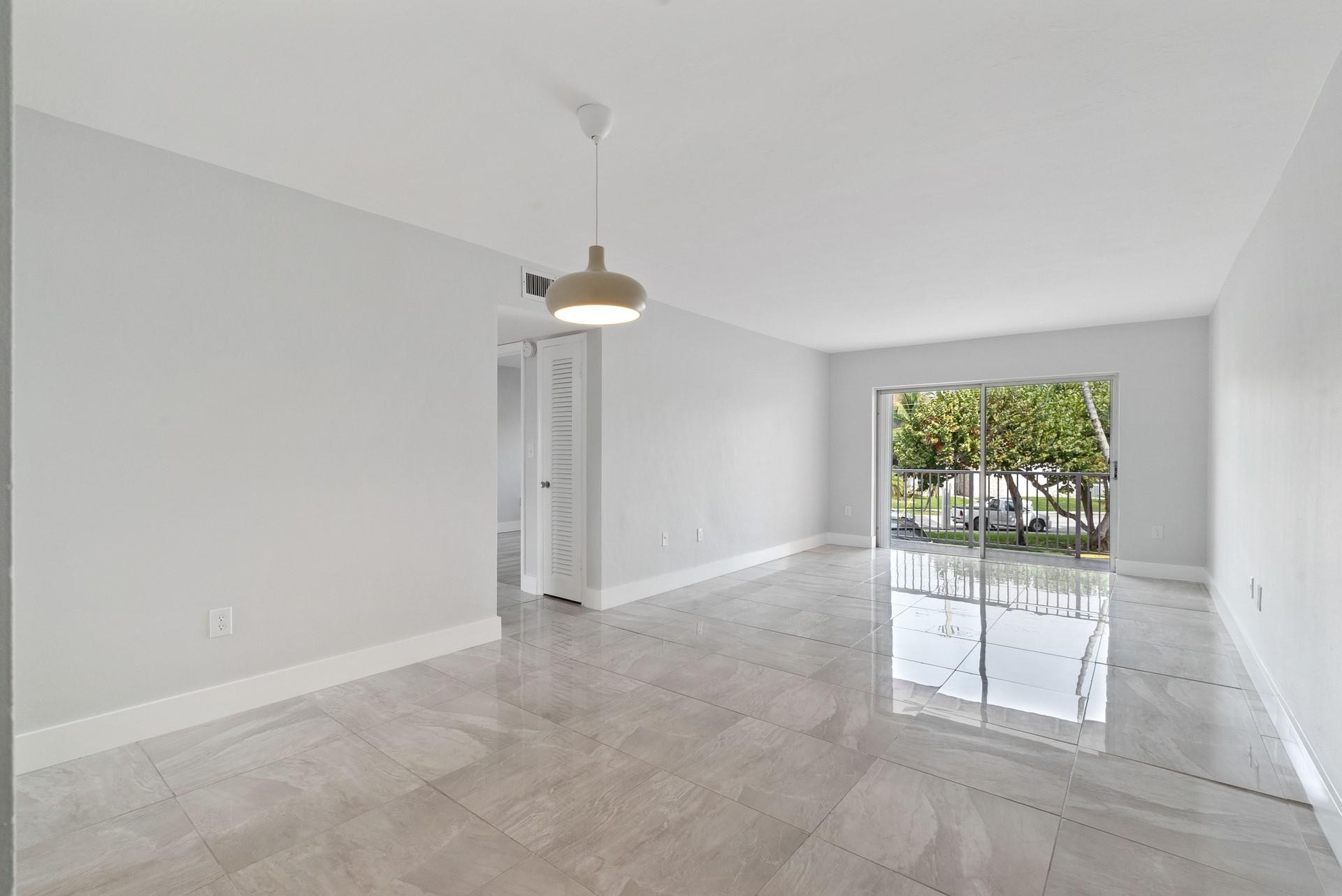 7500 SW 82nd Street G209, Miami, FL 33143, Miami