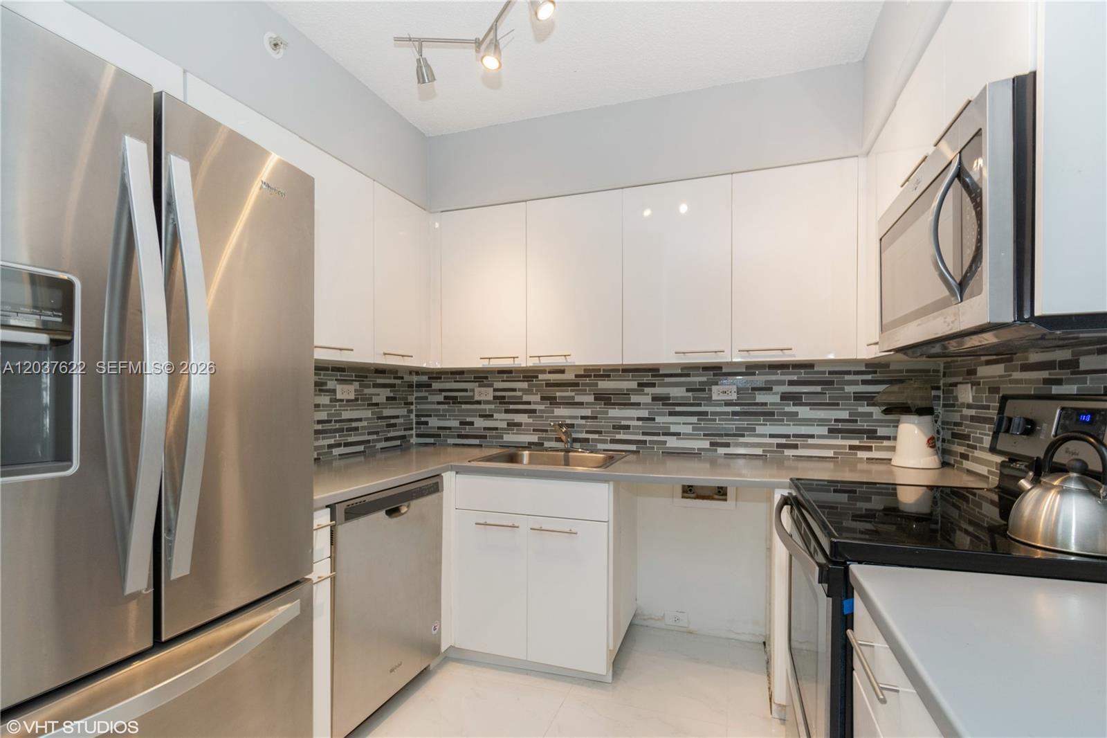 1500 Bay Road 654S, Miami Beach, FL 33139, Miami Beach