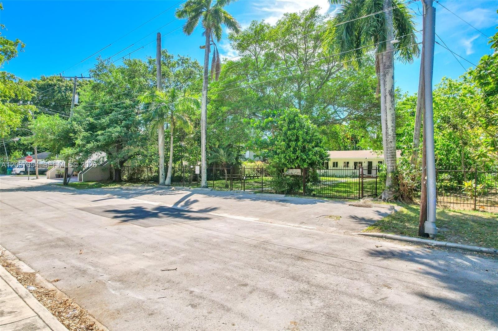8440 NE 1st Avenue 2, Miami, FL 33138 photo 18
