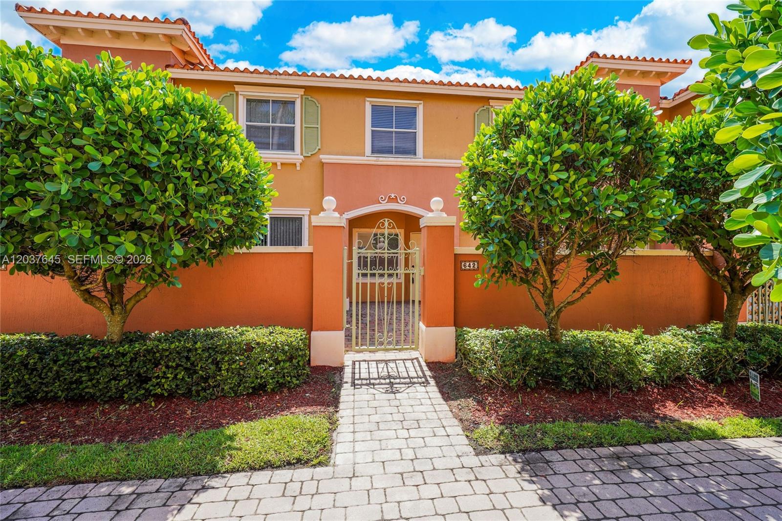 642 SW 106th Avenue 1514, Pembroke Pines, FL 33025, Pembroke Pines