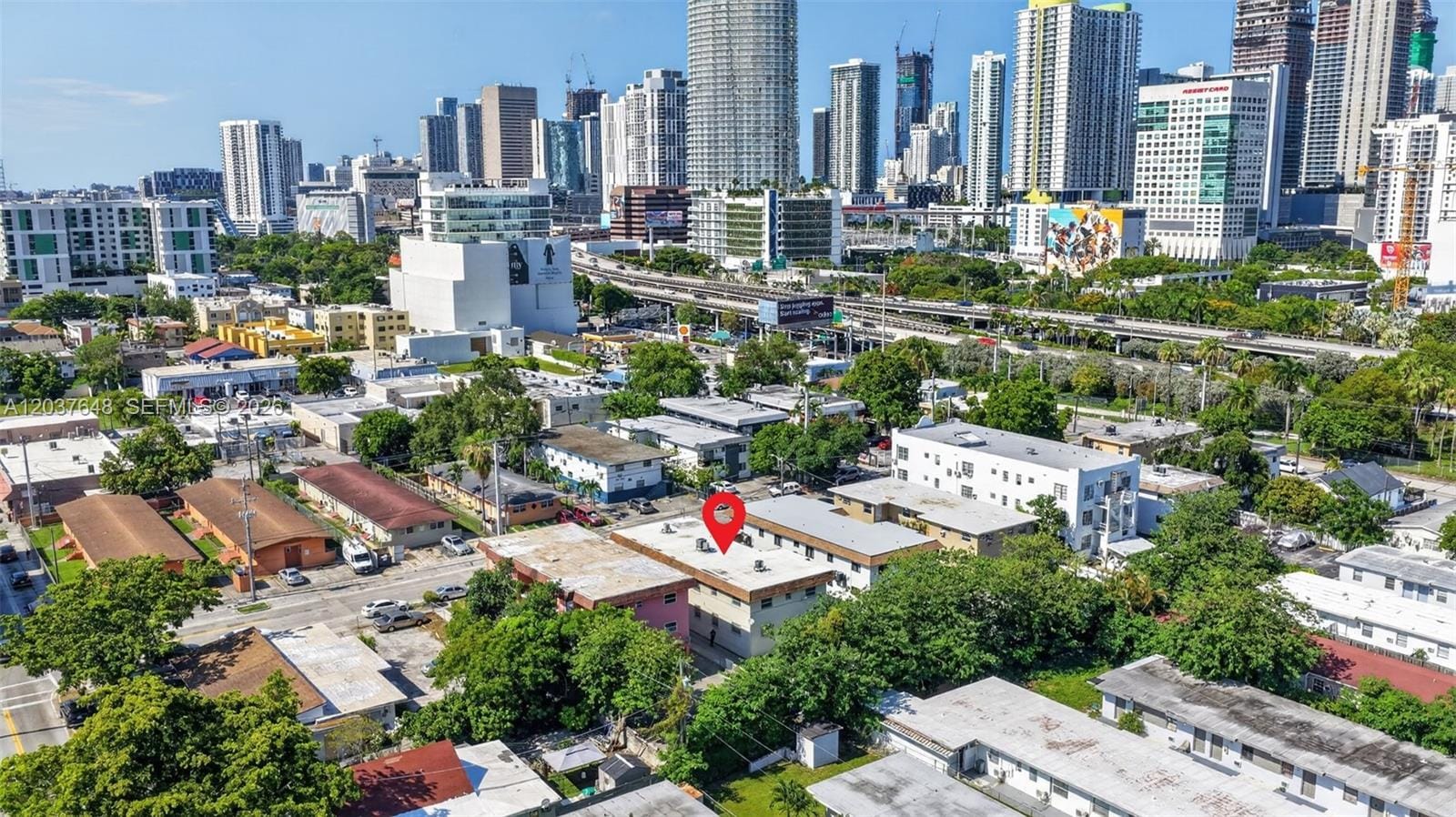 450 SW 9th Street, Miami, FL 33130 photo 2