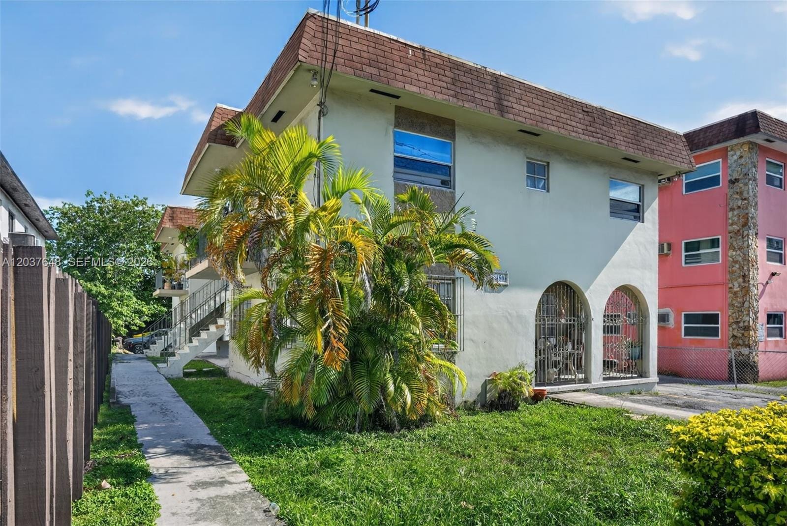 450 SW 9th Street, Miami, FL 33130 photo 4