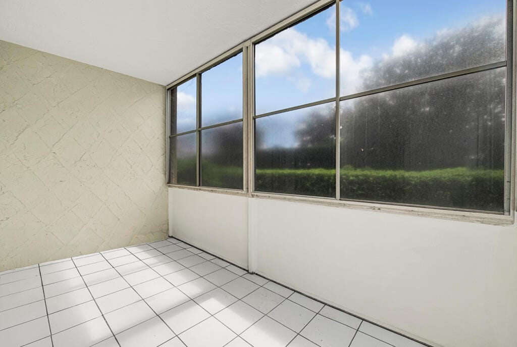 12013 Greenway Circle S 106, Royal Palm Beach, FL 33411 photo 28