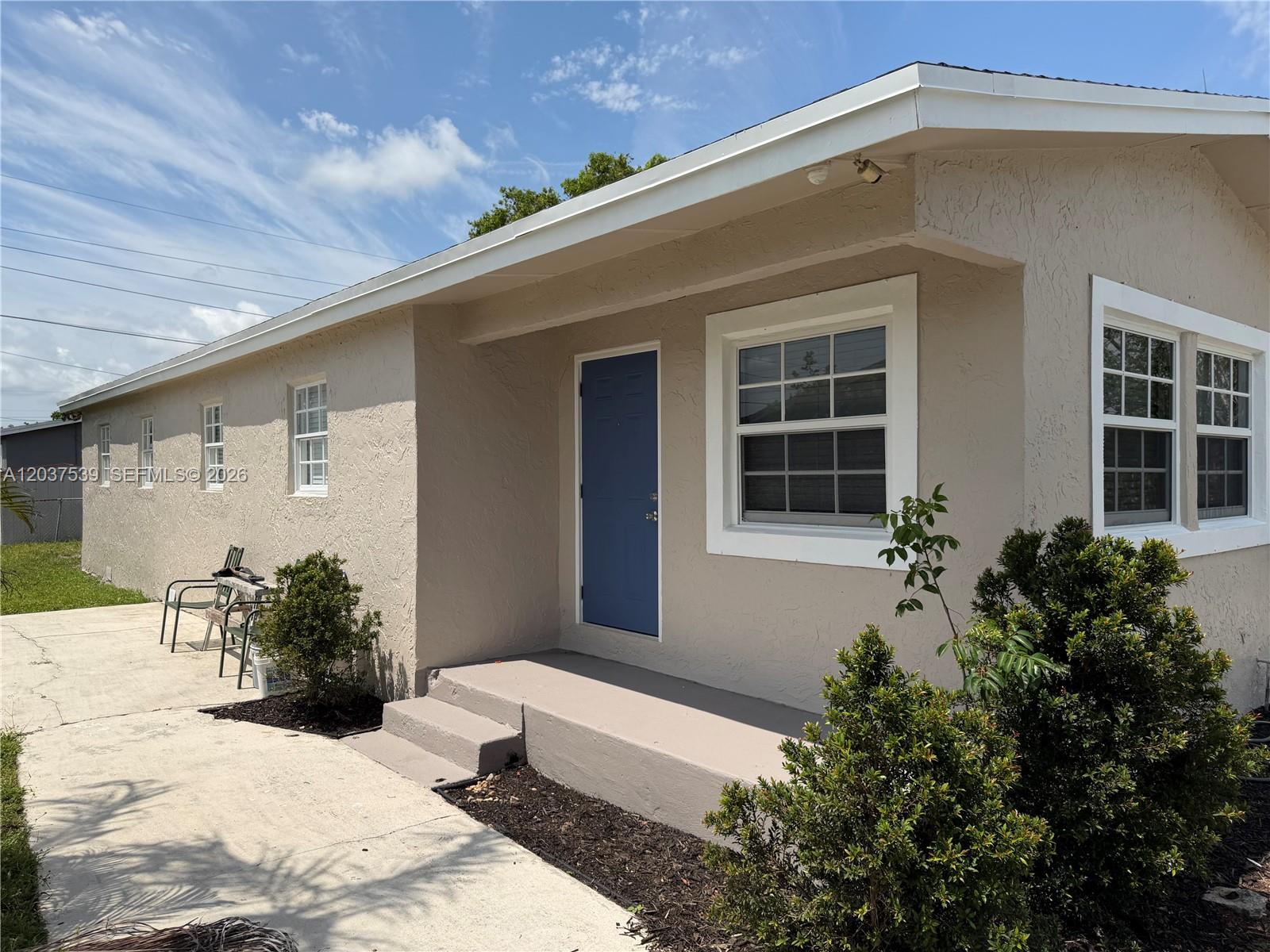 2910 NW 25th Street, Fort Lauderdale, FL 33311, Fort Lauderdale
