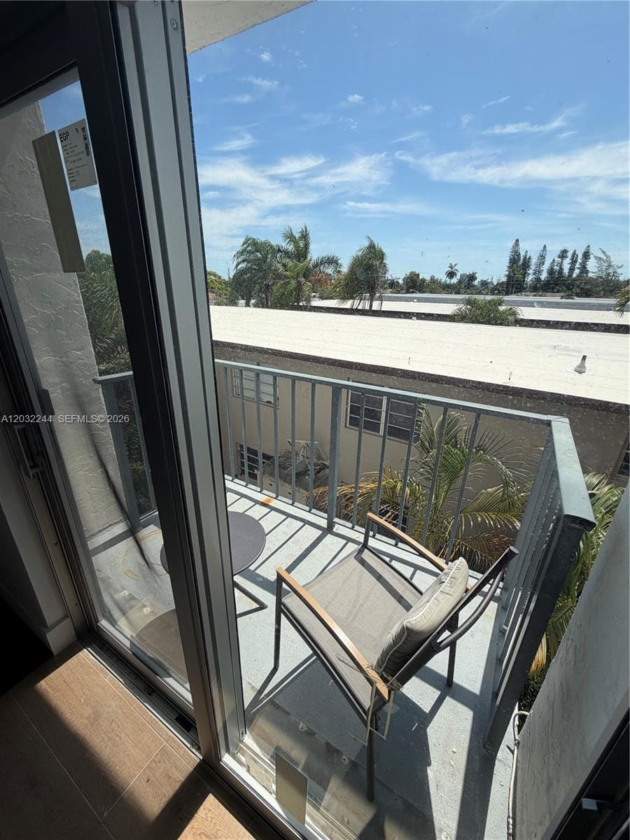 1960 Marseille Drive 304, Miami Beach, FL 33141 photo 2