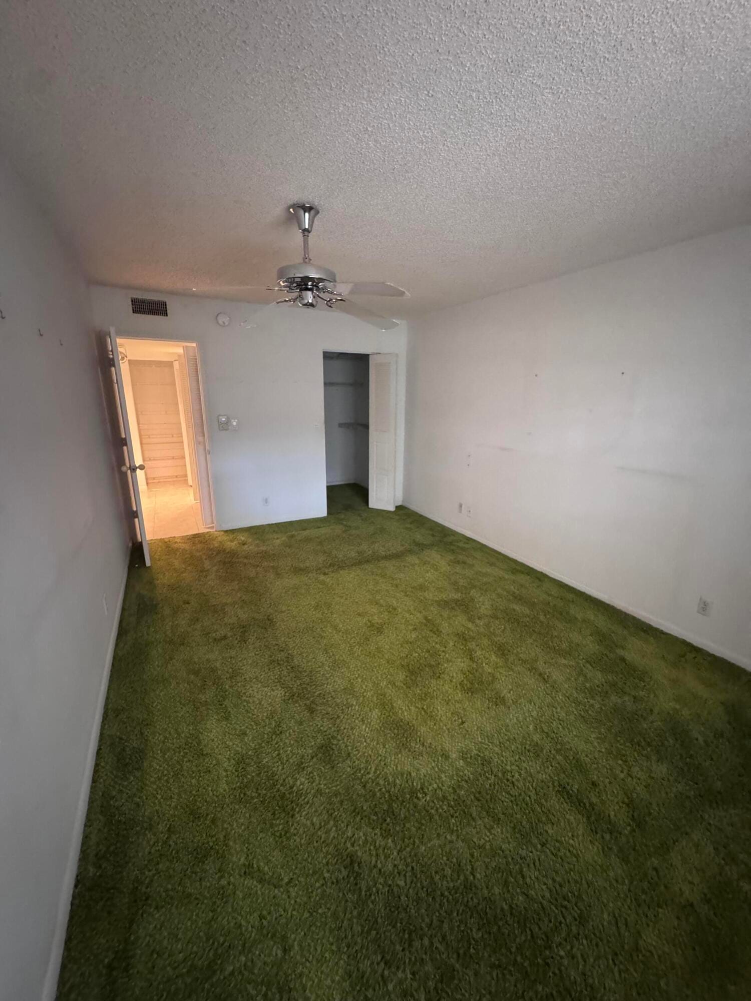5660 SW 3rd Place 105, Margate, FL 33068 photo 5